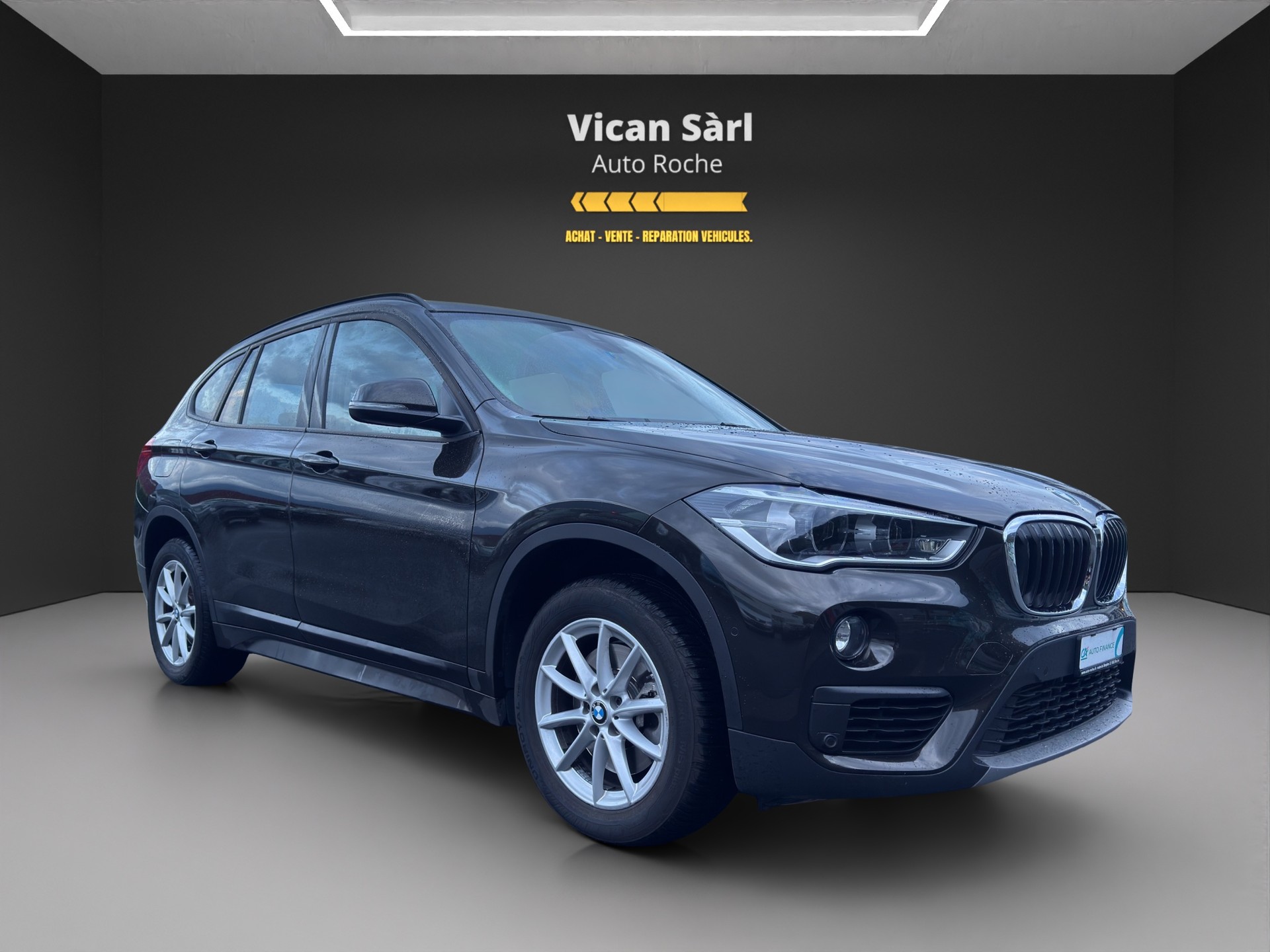 BMW X1 xDrive 20i Steptronic-image-2