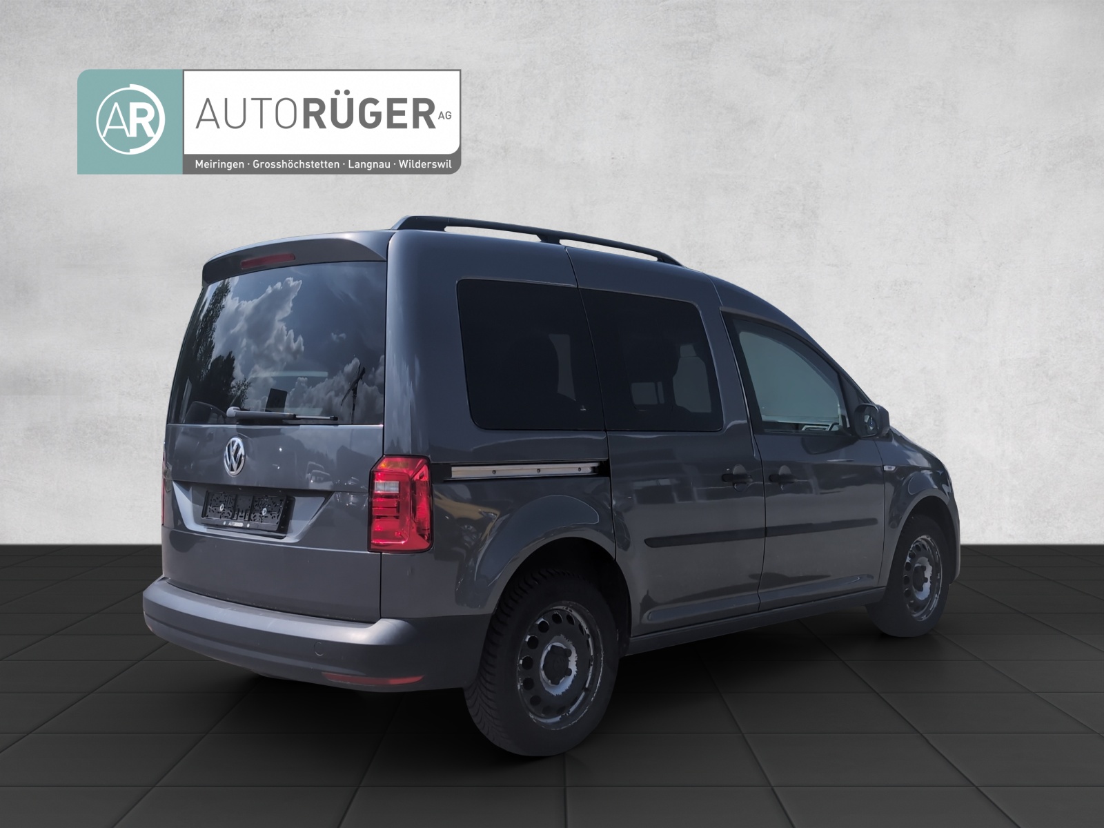 VW Caddy 1.4 TSI Trendline-image-5