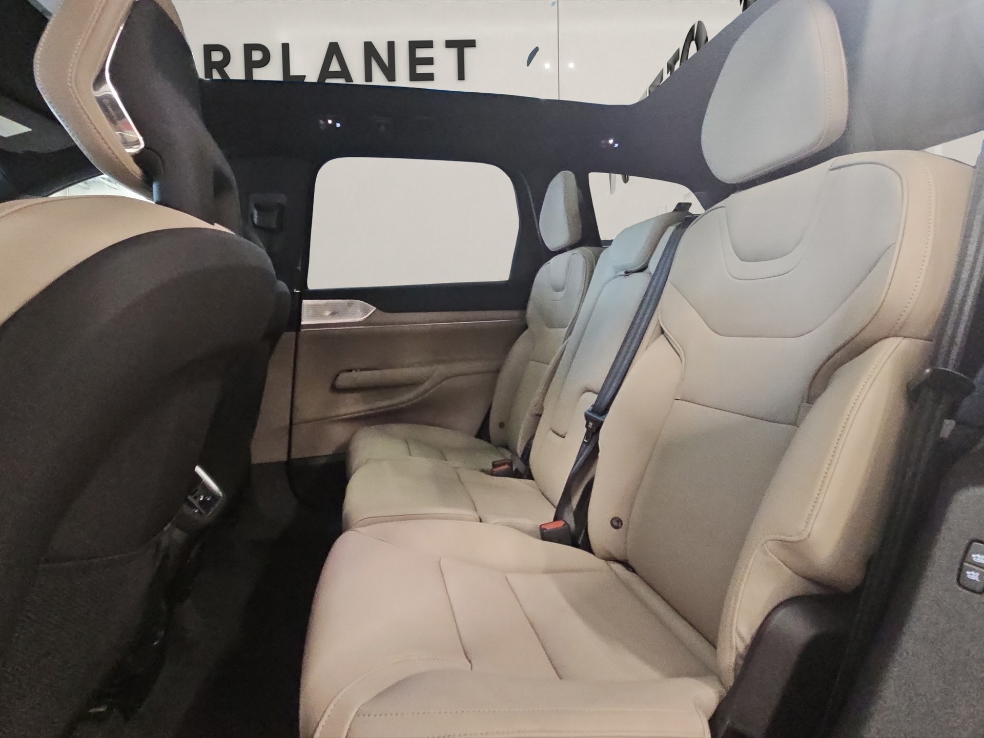 VOLVO EX90 Twin Performance Ultra AWD-image-12