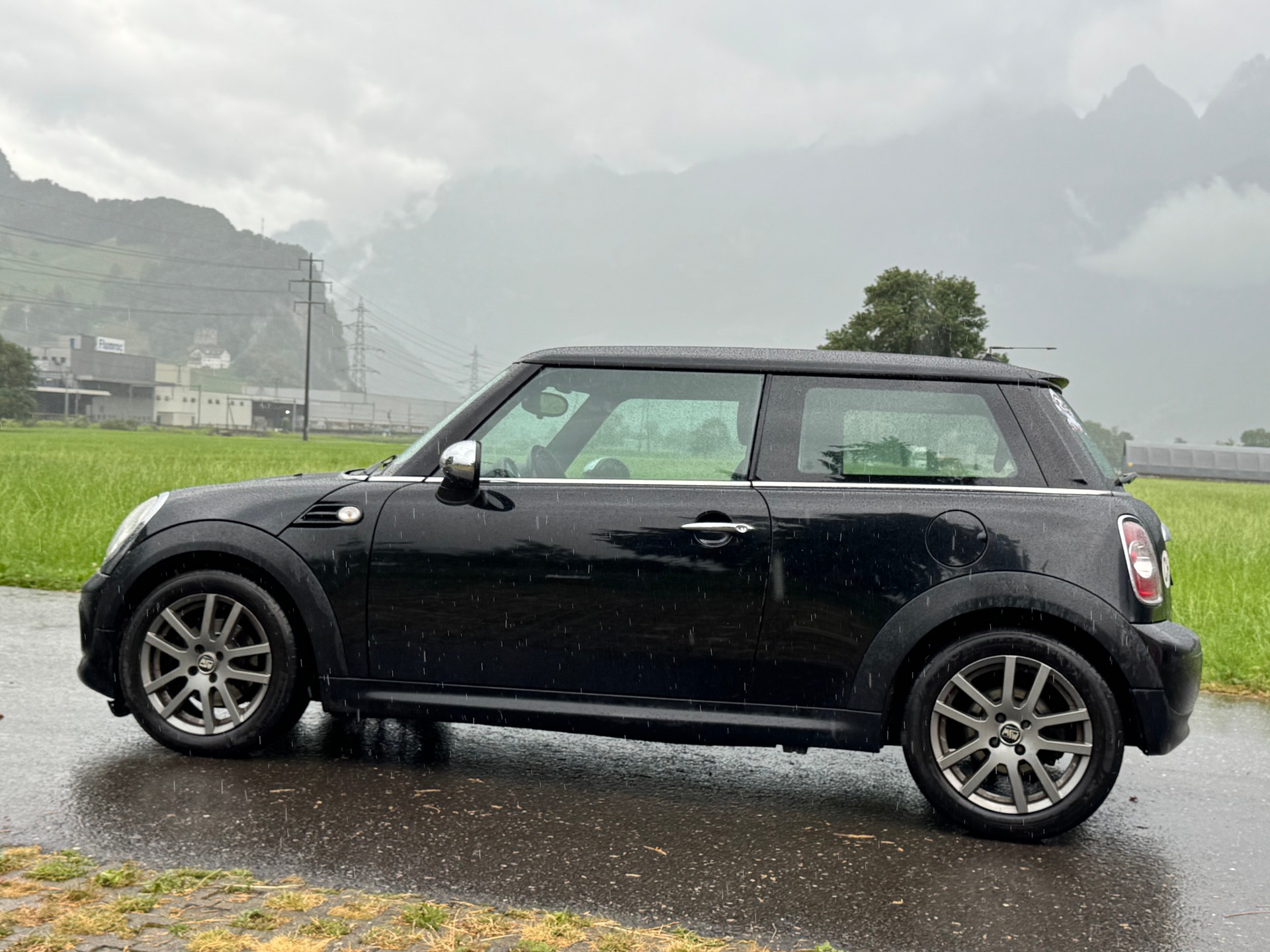 MINI Cooper D-image-3