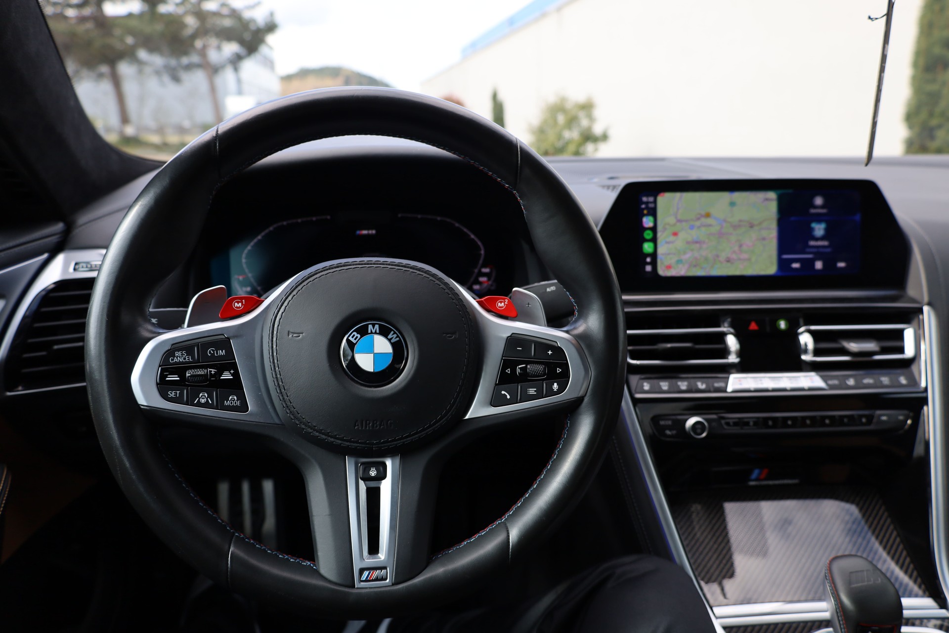 BMW M8 Competition xDrive-image-5