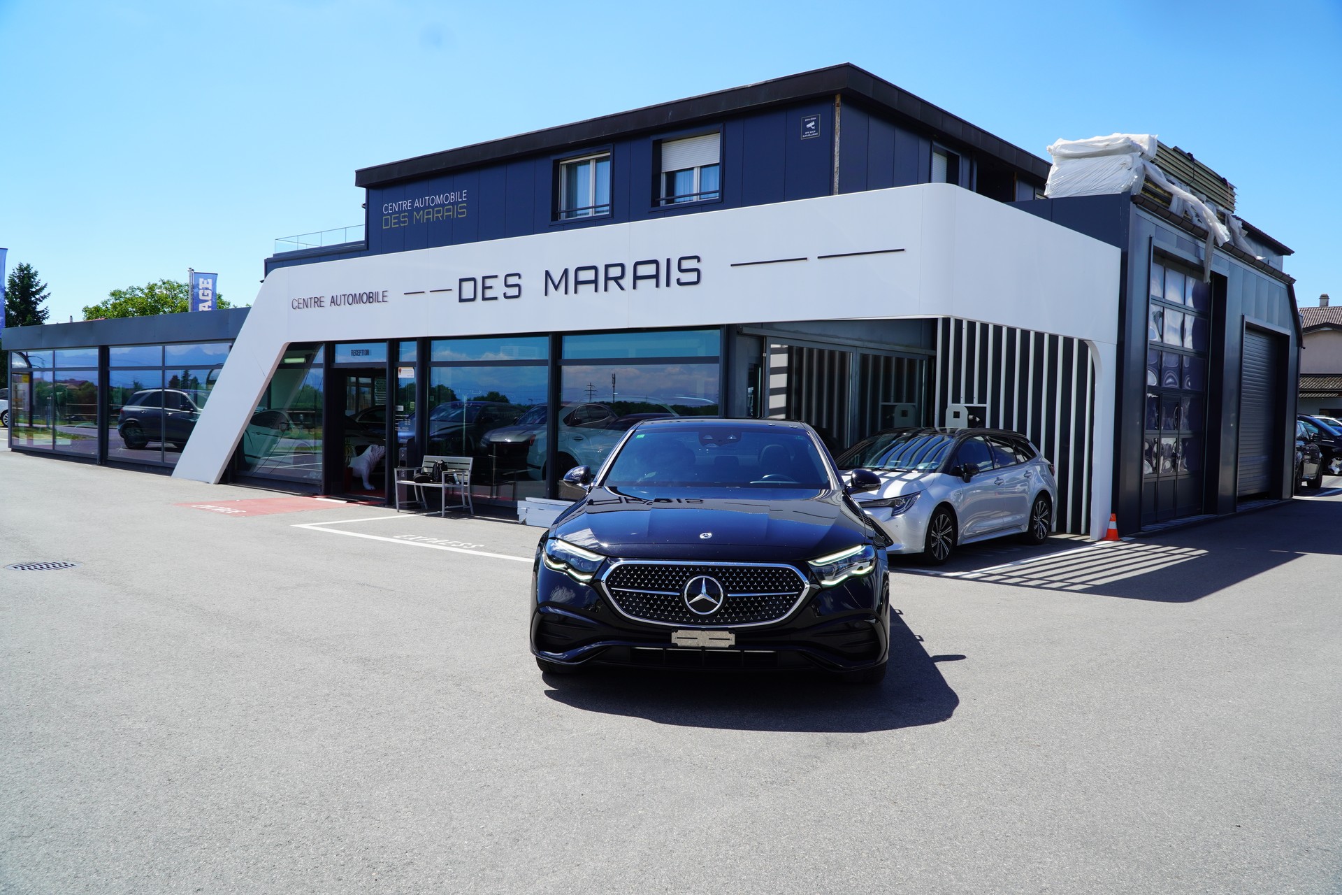 MERCEDES-BENZ E 400 e 4Matic 9G-Tronic-image-1