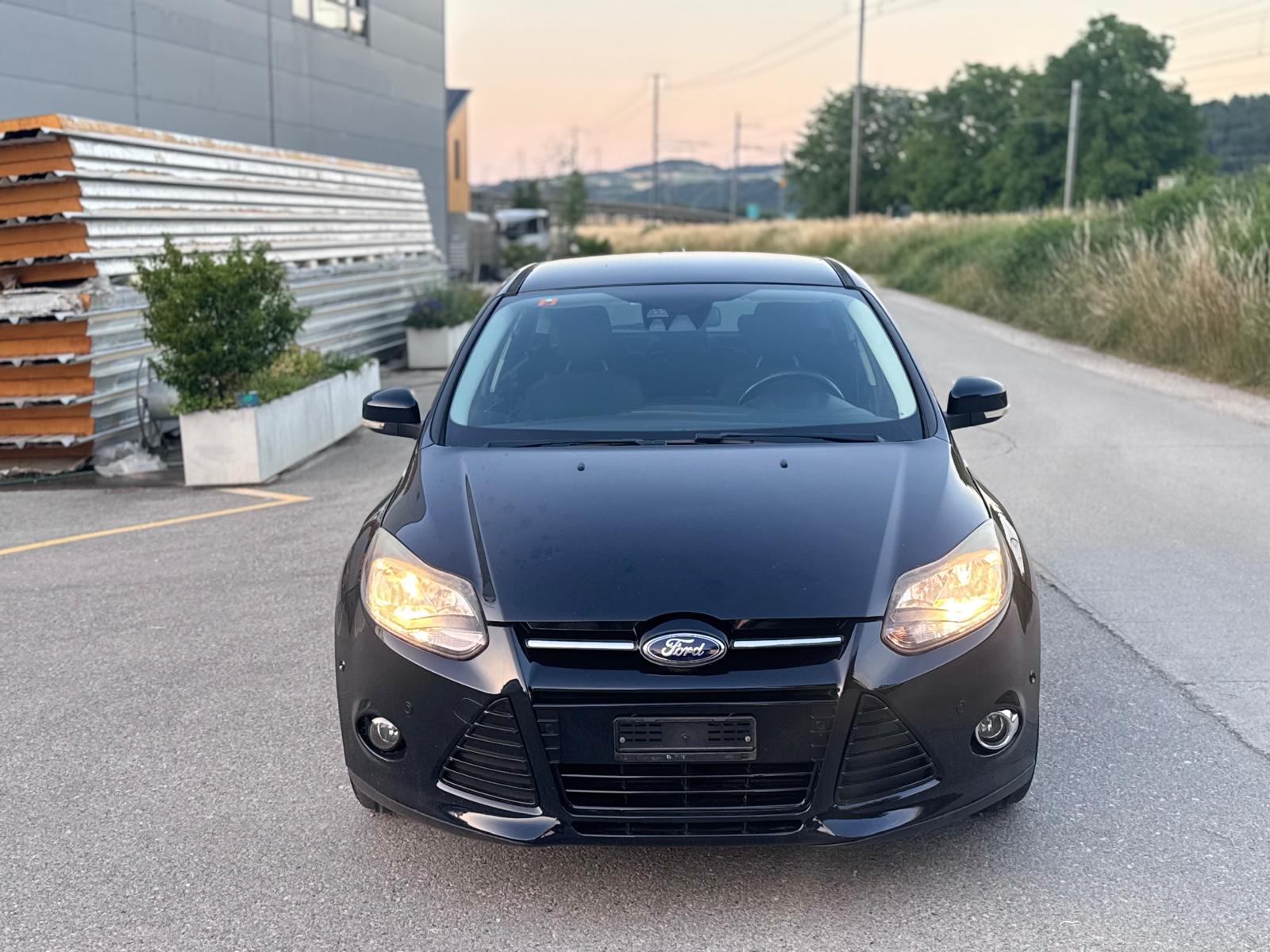 FORD Focus 2.0 TDCi Trend PowerShift-image-0