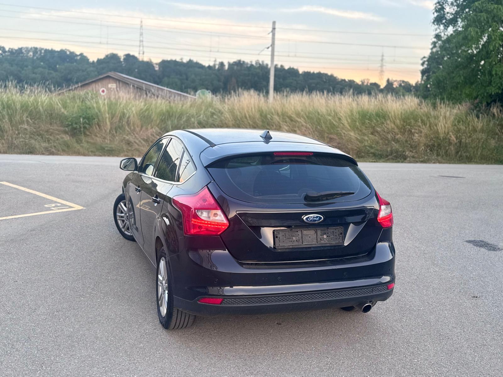 FORD Focus 2.0 TDCi Trend PowerShift-image-6