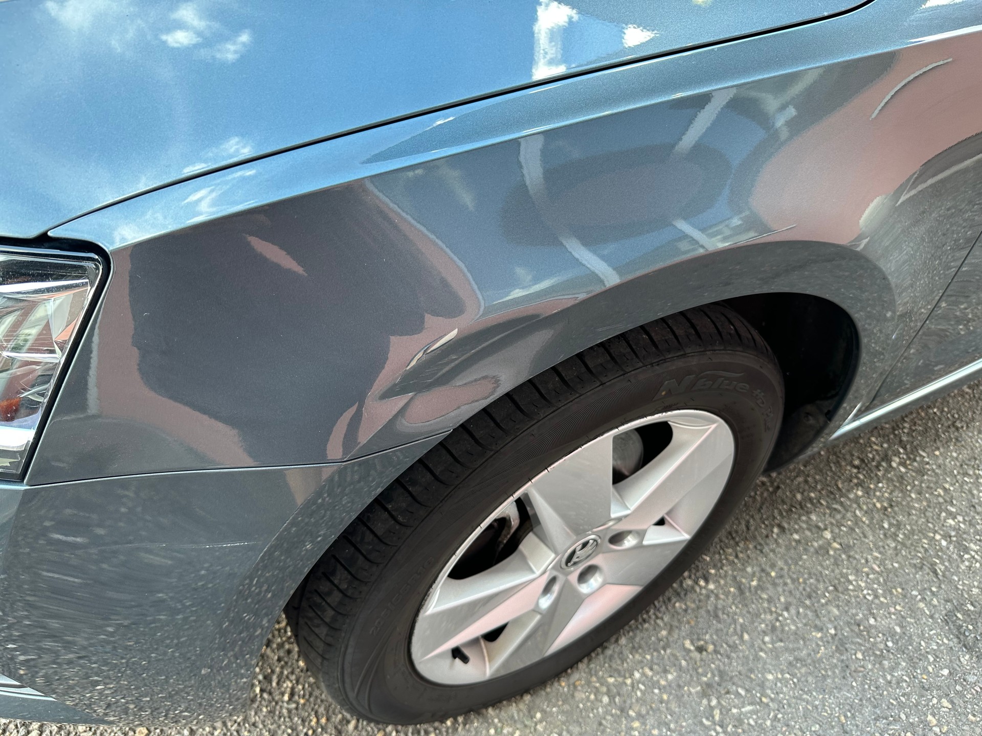 SKODA Octavia Combi 2.0 TDI Ambition 4x4-image-3