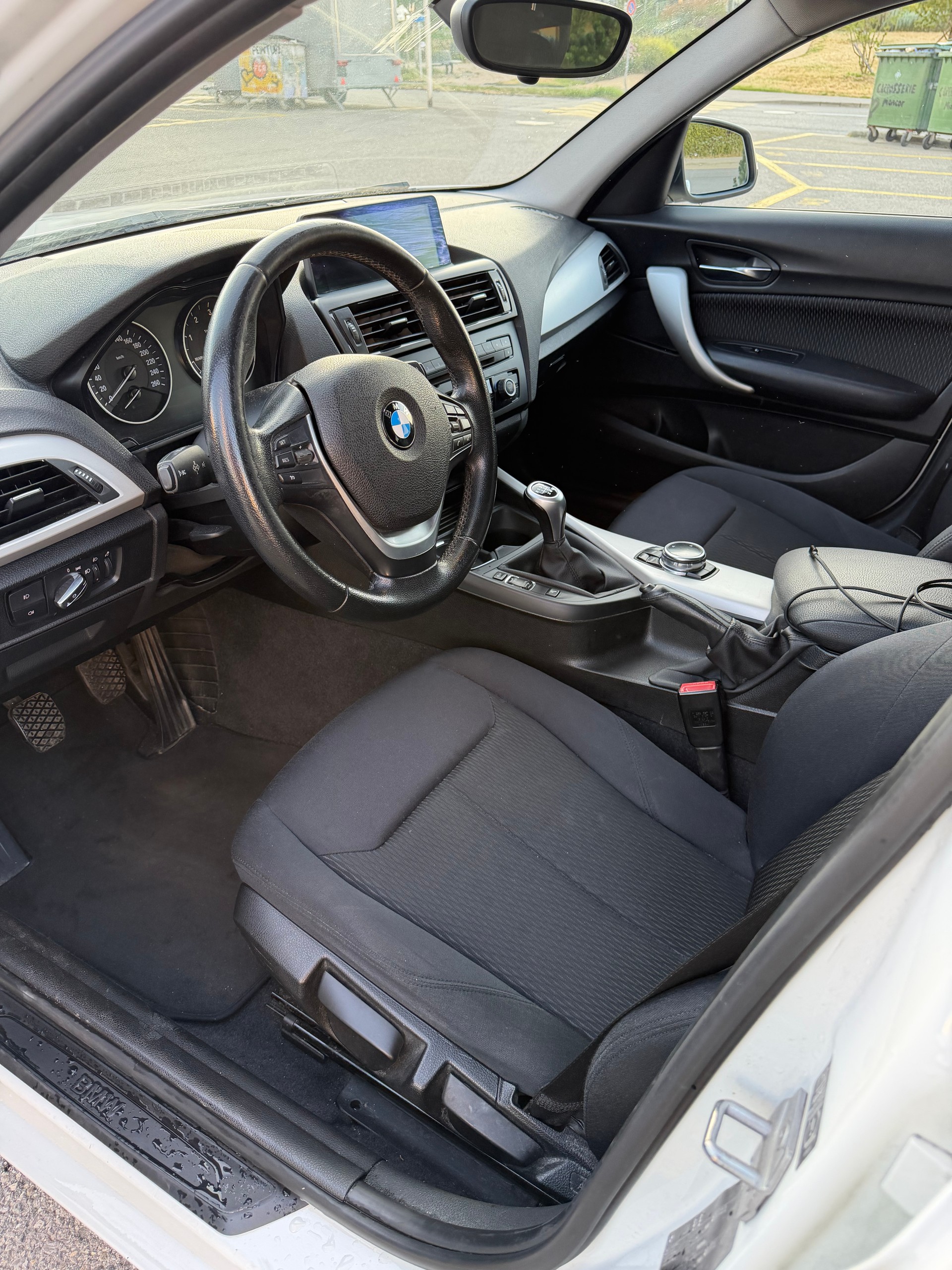 BMW 116d-image-3