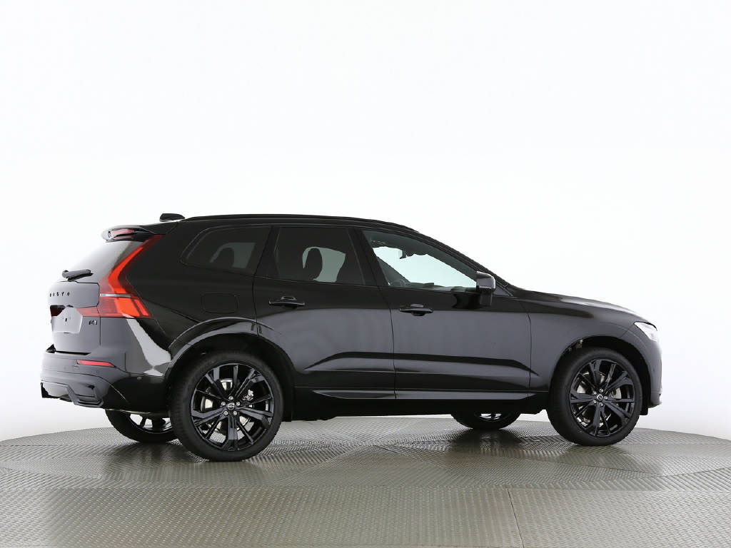 VOLVO XC60 2.0 T6 TE Black Edition eAWD-image-16