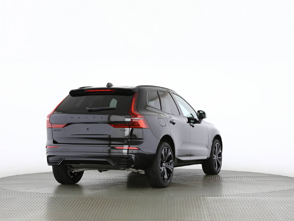 VOLVO XC60 2.0 T6 TE Black Edition eAWD-image-13