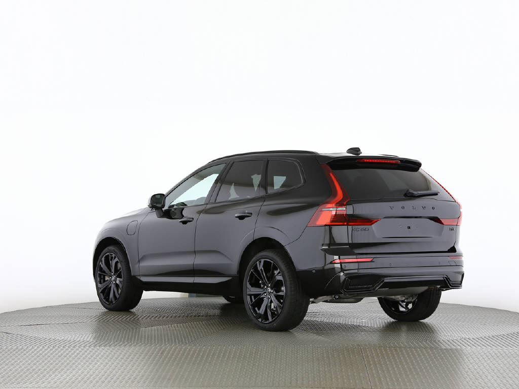 VOLVO XC60 2.0 T6 TE Black Edition eAWD-image-10