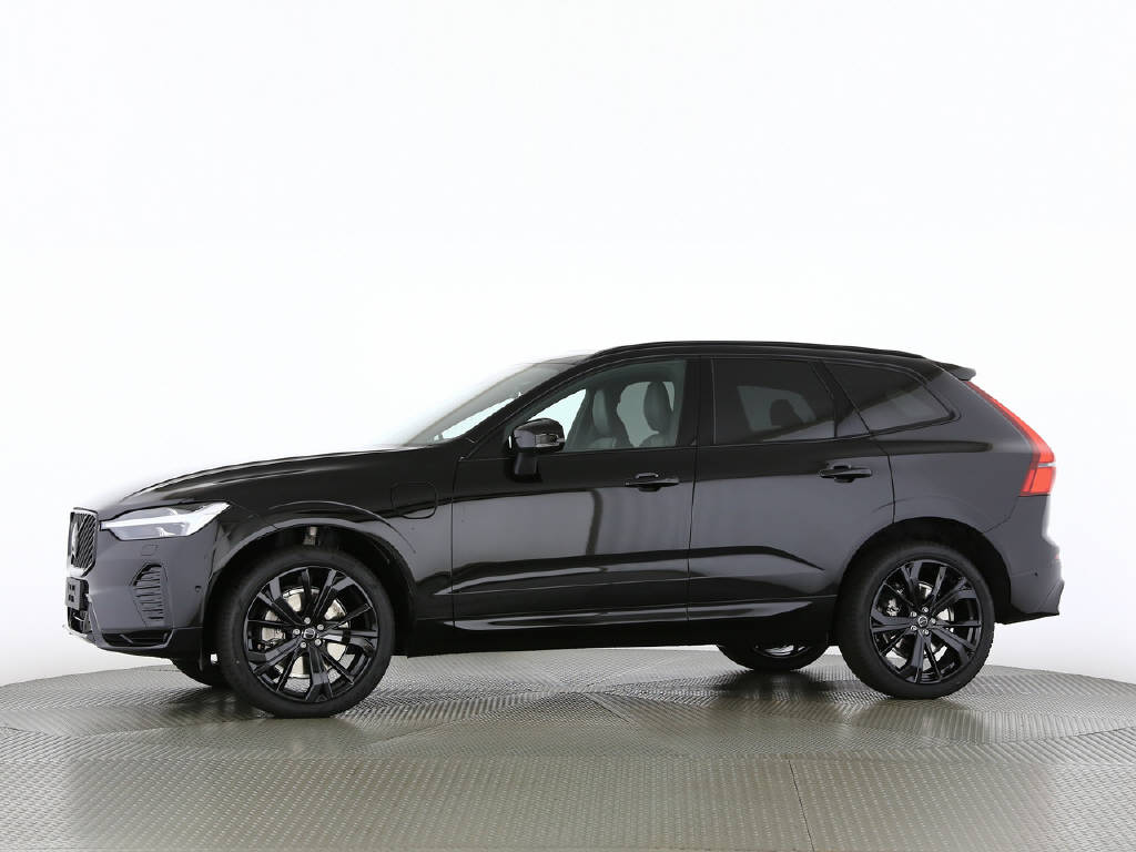 VOLVO XC60 2.0 T6 TE Black Edition eAWD-image-24