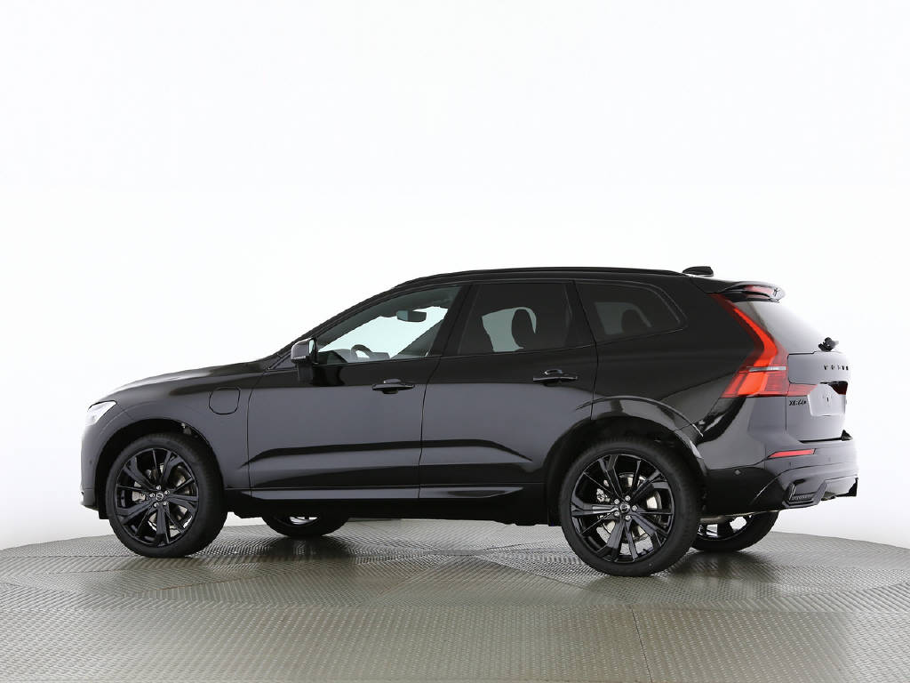 VOLVO XC60 2.0 T6 TE Black Edition eAWD-image-8