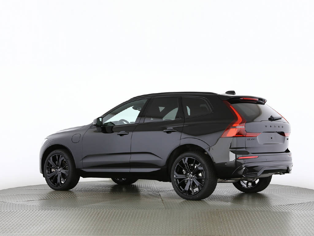 VOLVO XC60 2.0 T6 TE Black Edition eAWD-image-9