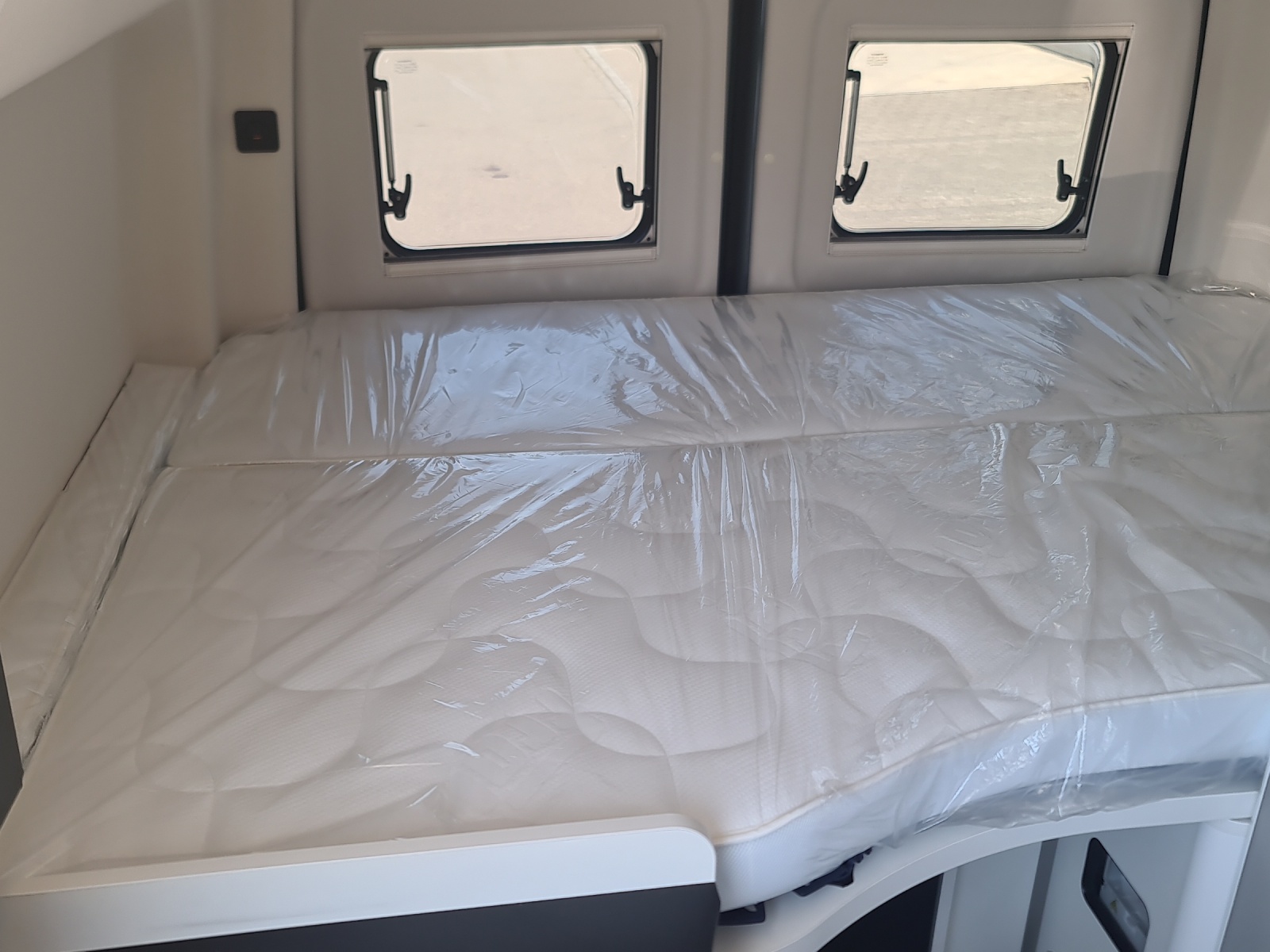 WESTFALIA James Cook 600D Premium 2.0 4Matic 9G-image-20