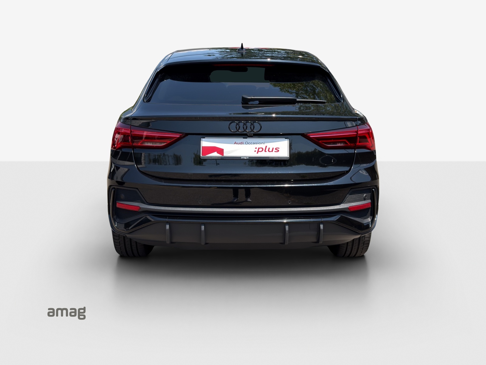 AUDI Q3 Sportback 45 TFSI e S line S-tronic-image-3