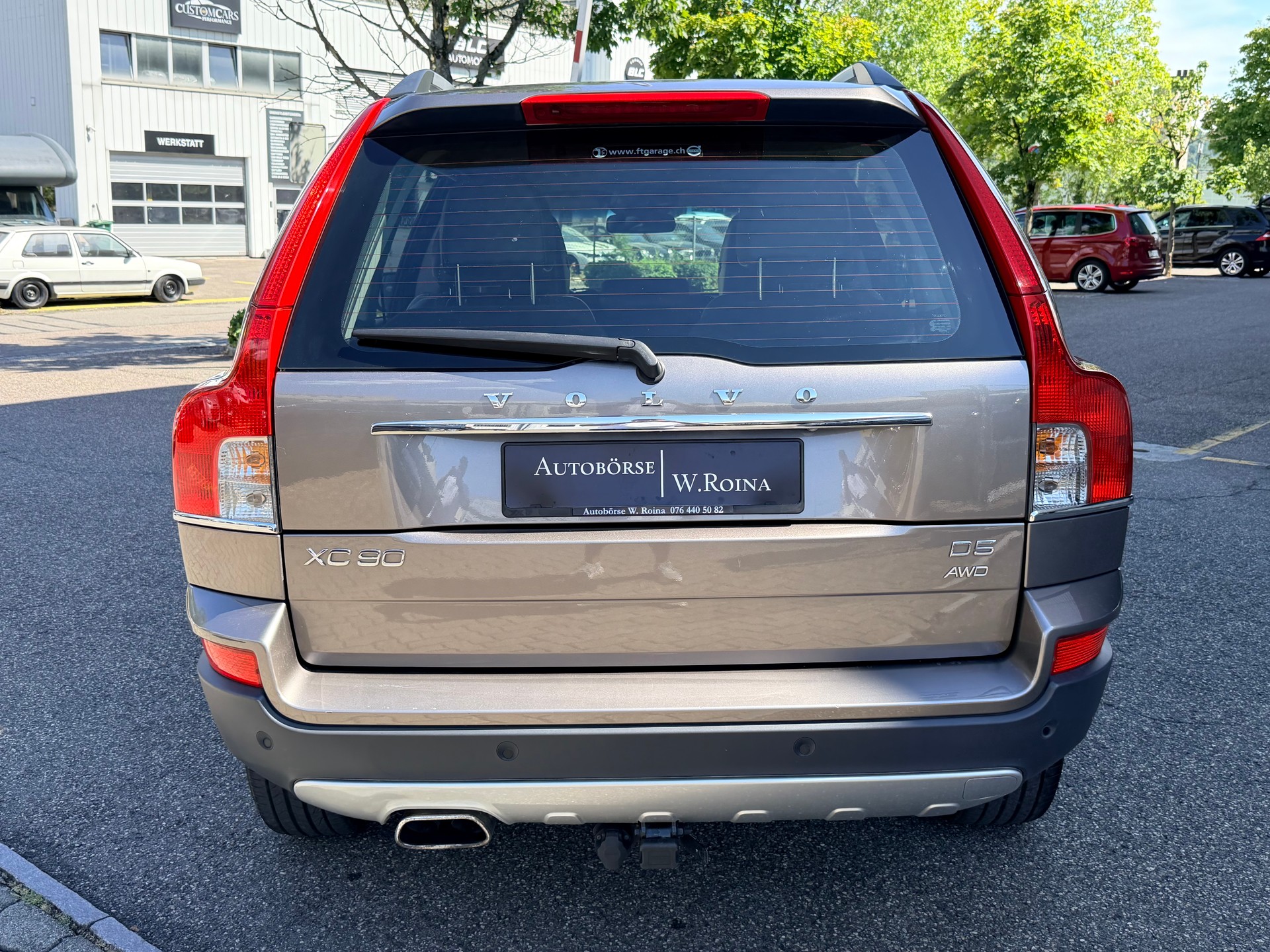 VOLVO XC90 D5 AWD Executive Geartronic-showroom-element-3