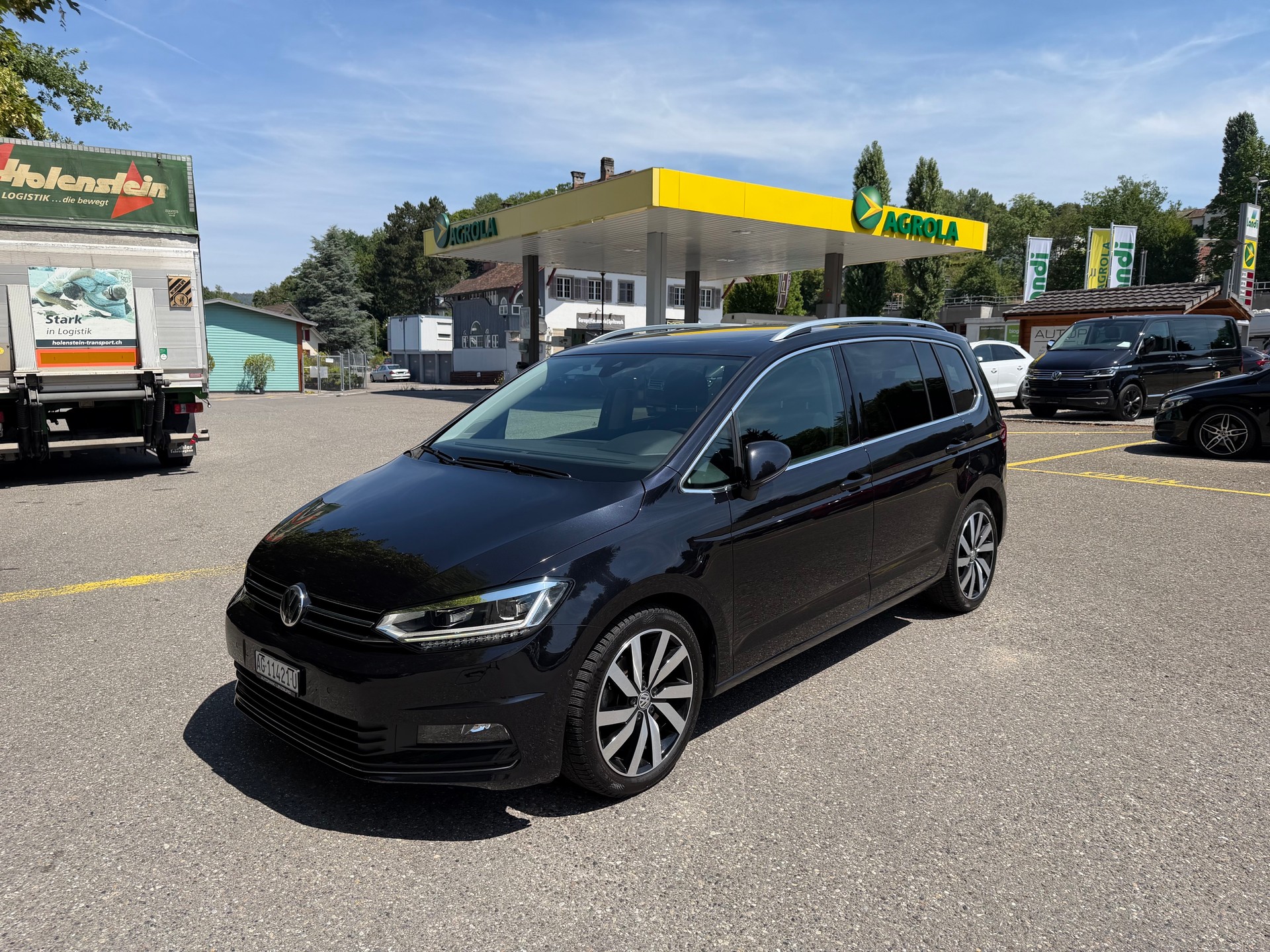 VW Touran 2.0 TDI BlueMotion Technology Highline DSG-image-0