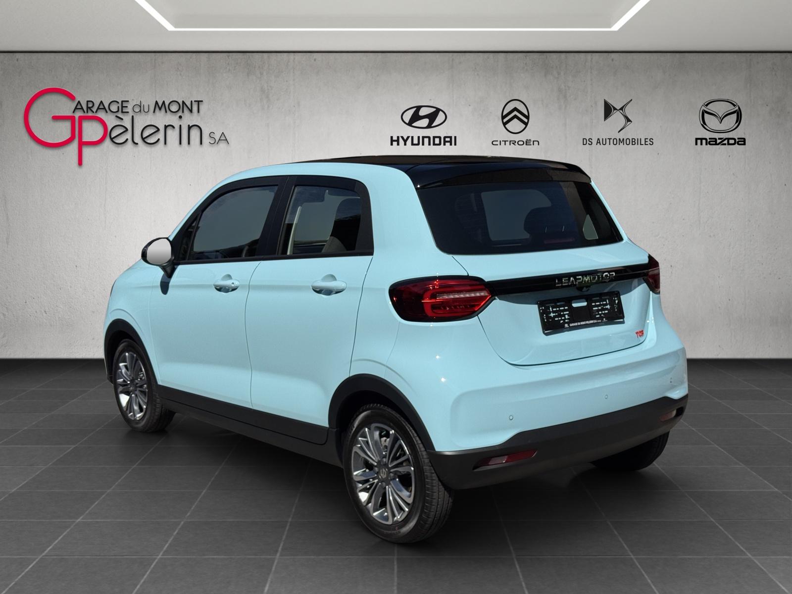 LEAPMOTOR T03 Electric-showroom-element-1
