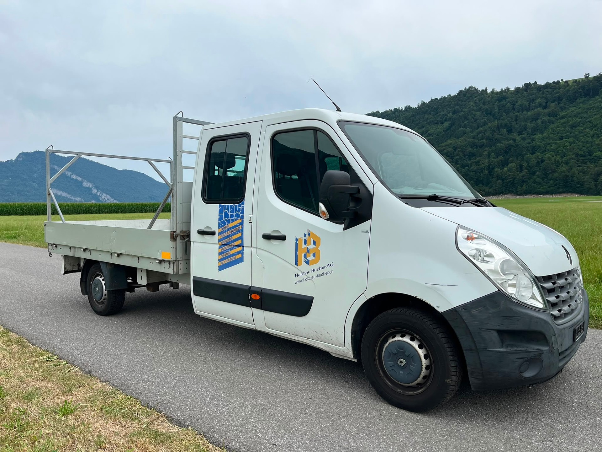 RENAULT Master T35 2.3dCi L2H1-image-1