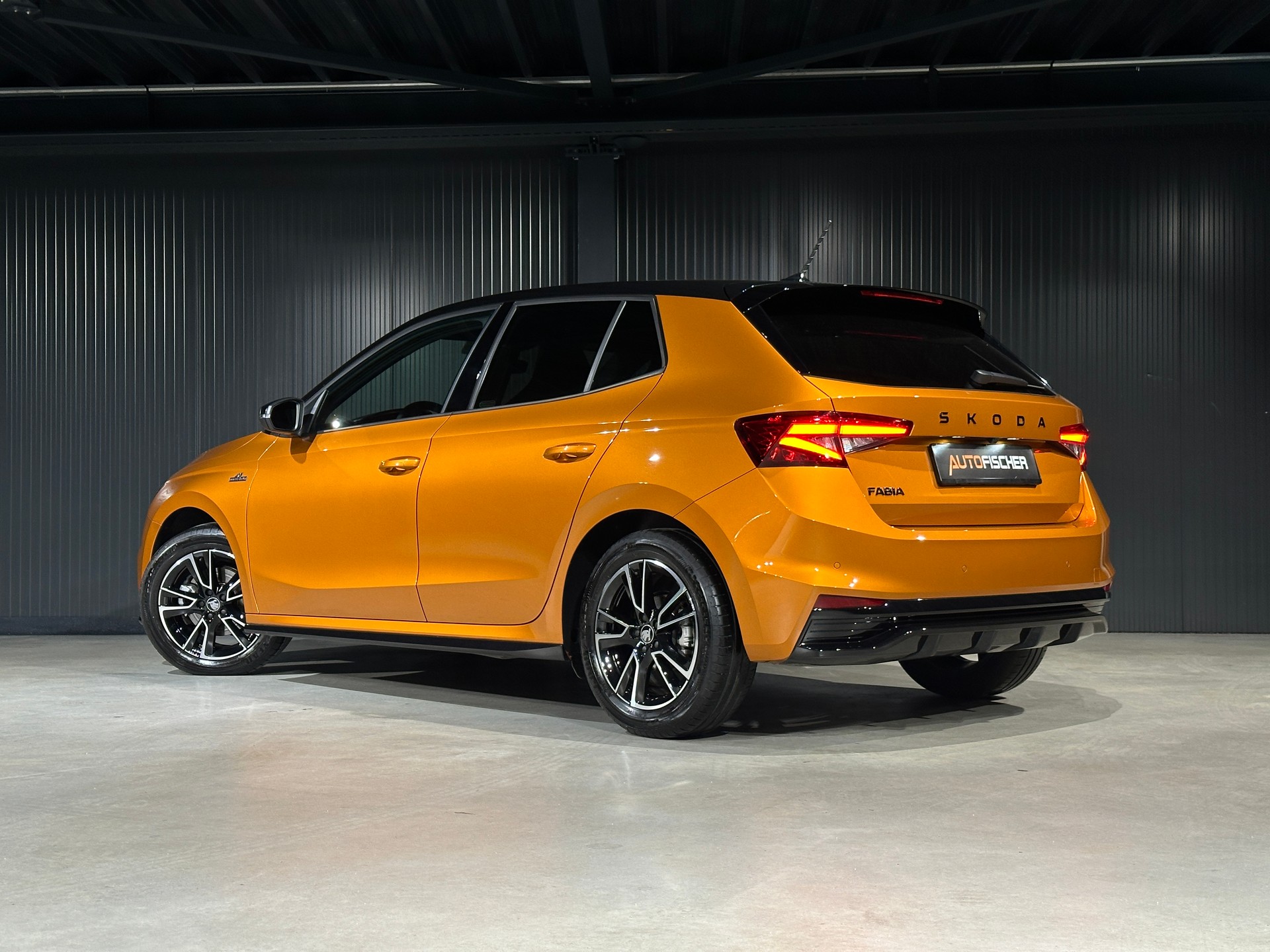 SKODA Fabia 1.0 TSI Monte Carlo DSG-image-1