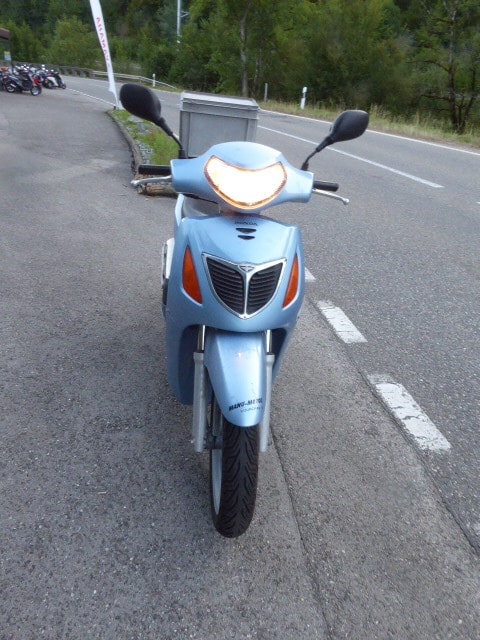 HONDA SH 125-showroom-element-1