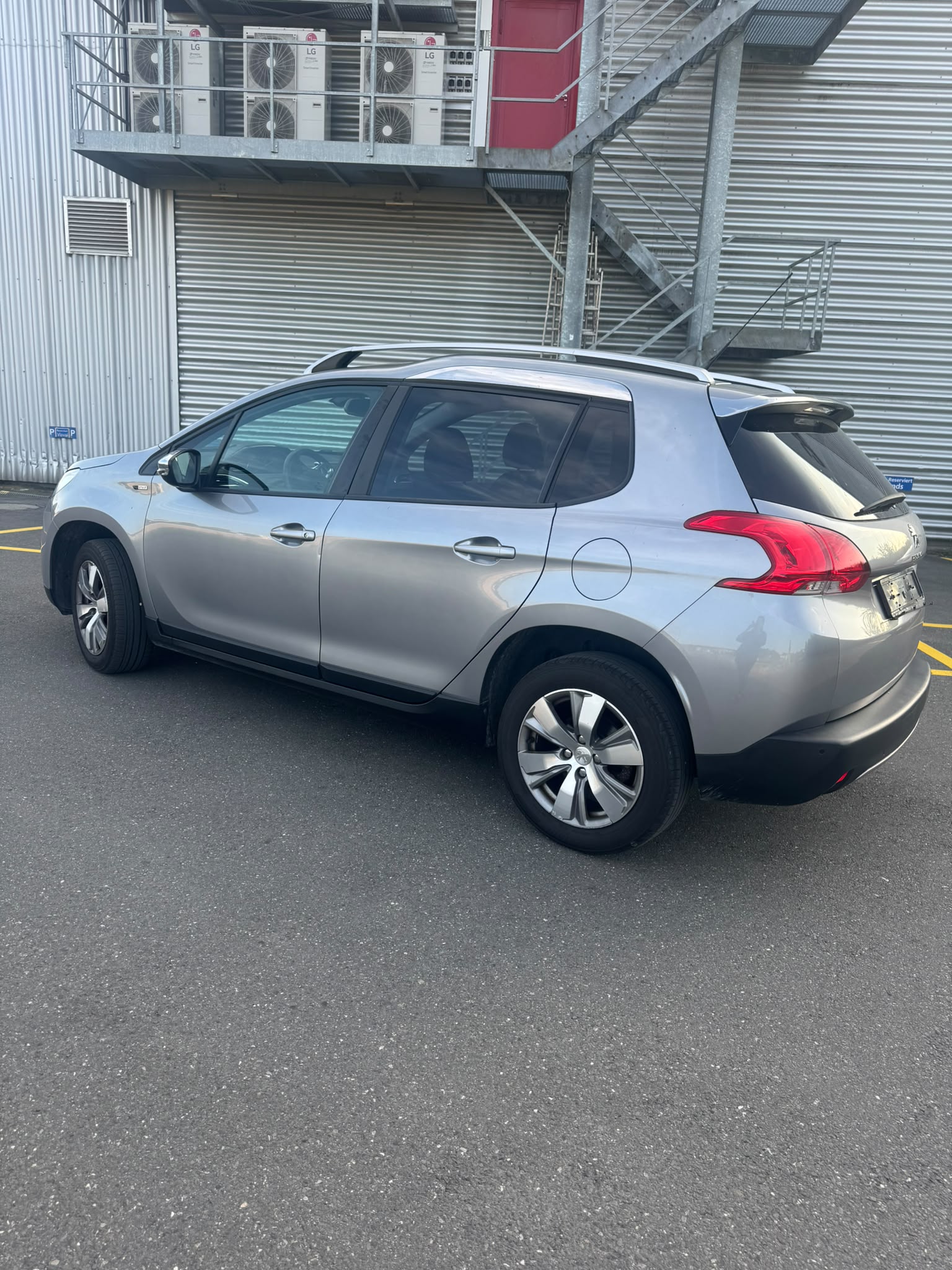 PEUGEOT 2008 1.6 VTI Allure Automatic-image-7