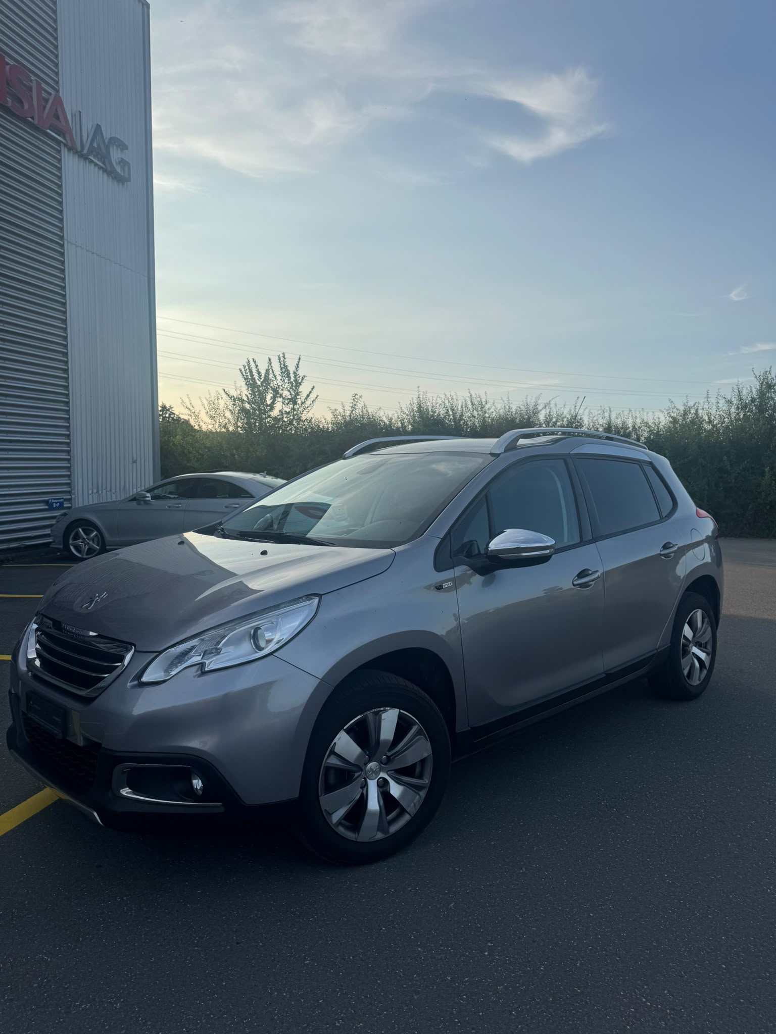 PEUGEOT 2008 1.6 VTI Allure Automatic-image-2