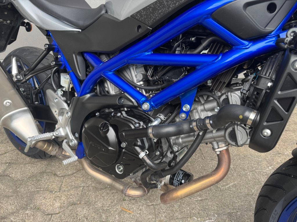 SUZUKI SV650-image-5