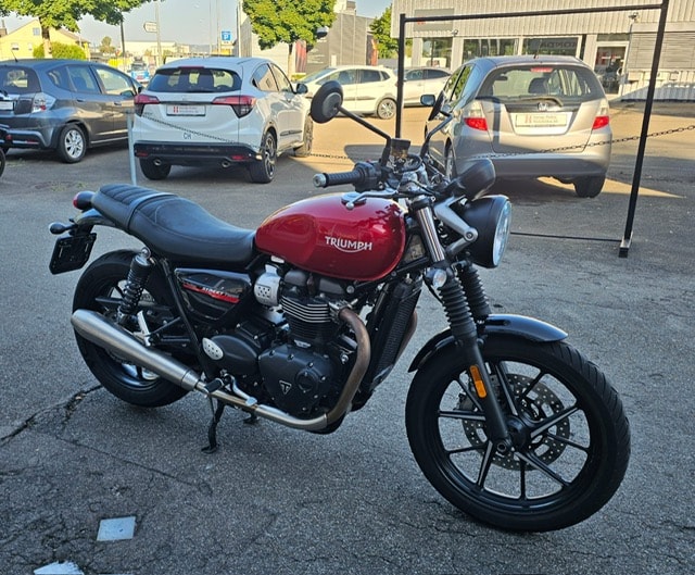 TRIUMPH Street Twin 900 i (35kW)-image-2