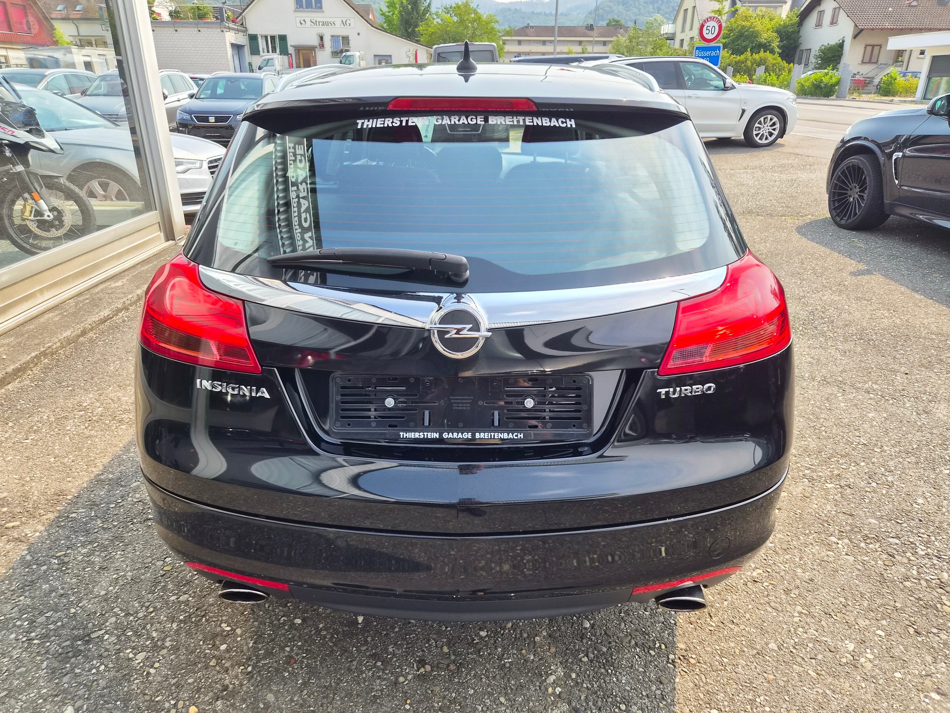OPEL Insignia Sports Tourer 1.6 Turbo Edition-image-4