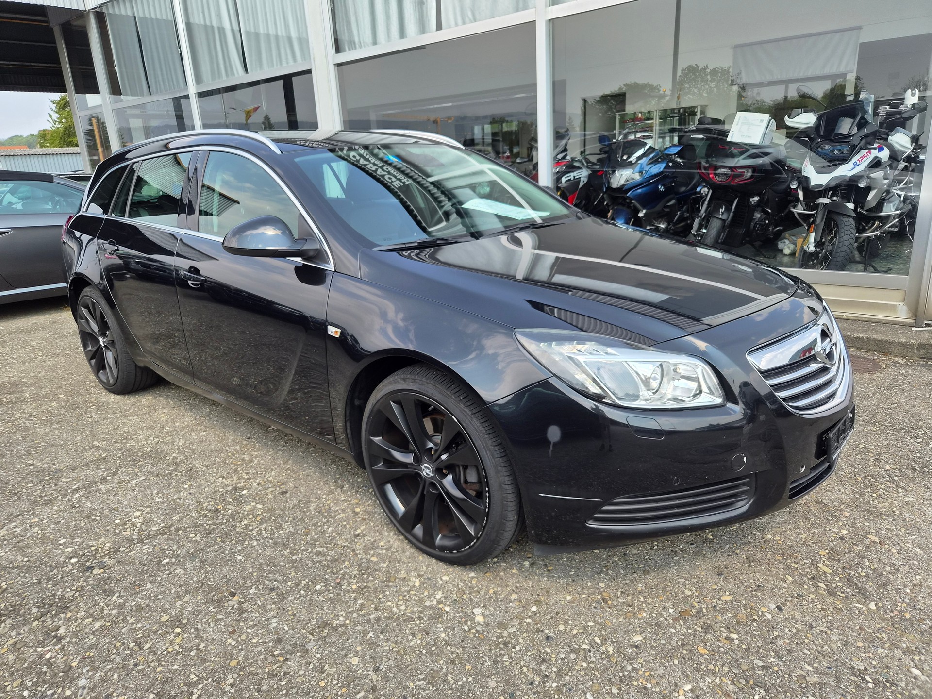 OPEL Insignia Sports Tourer 1.6 Turbo Edition-image-0