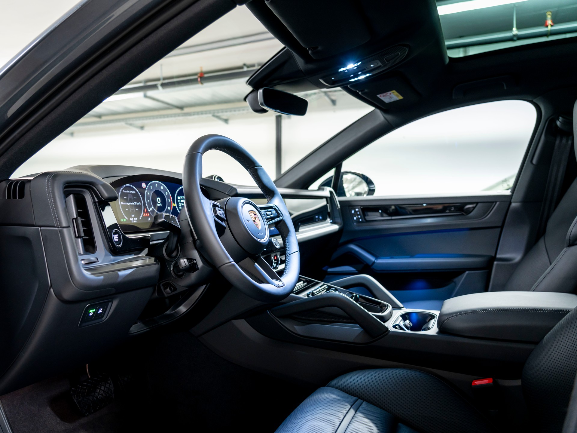 PORSCHE Cayenne Coupé Black Edition Tiptronic-image-10