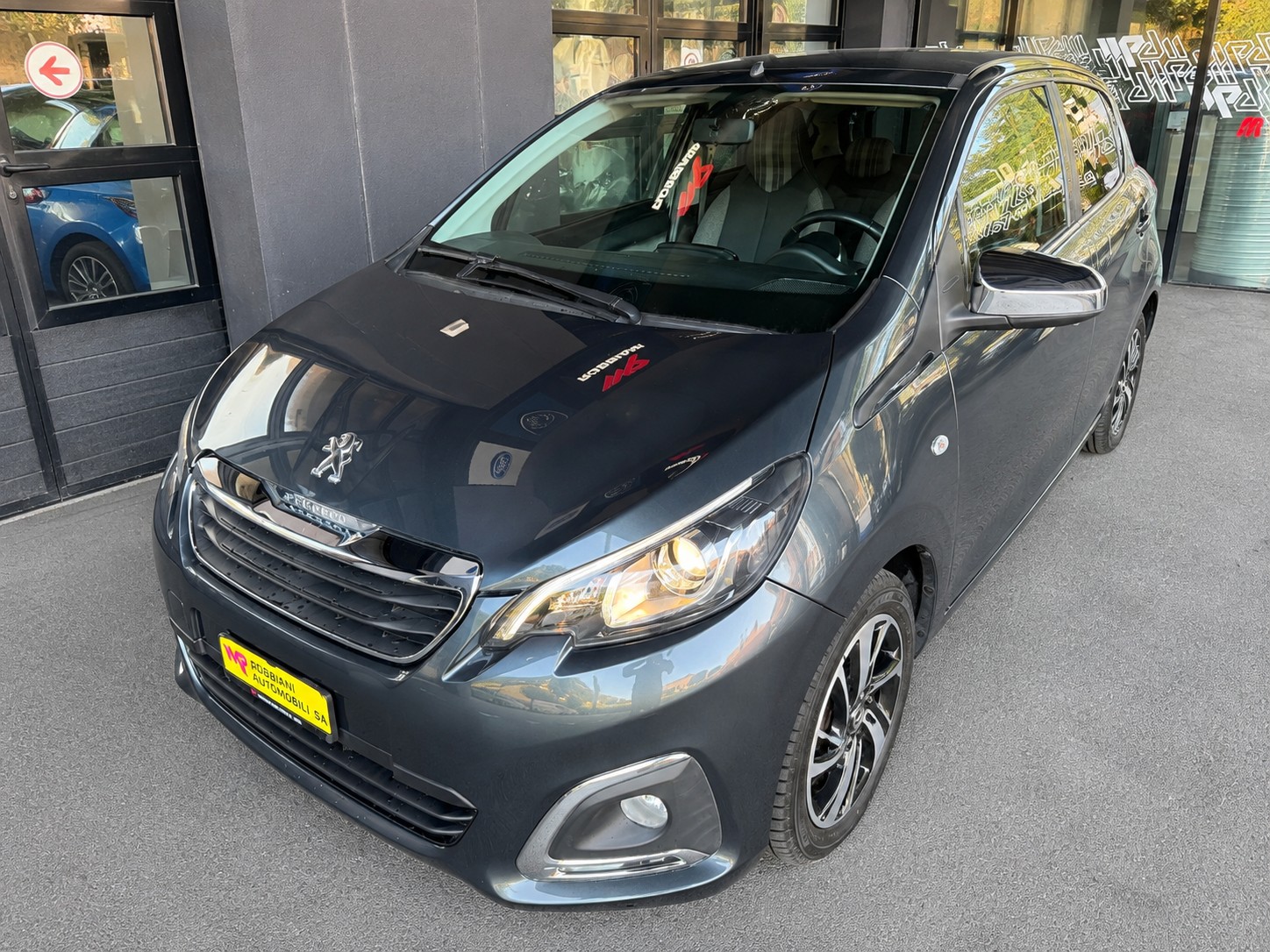 PEUGEOT 108 1.0 VTi Allure Top ETG-image-4