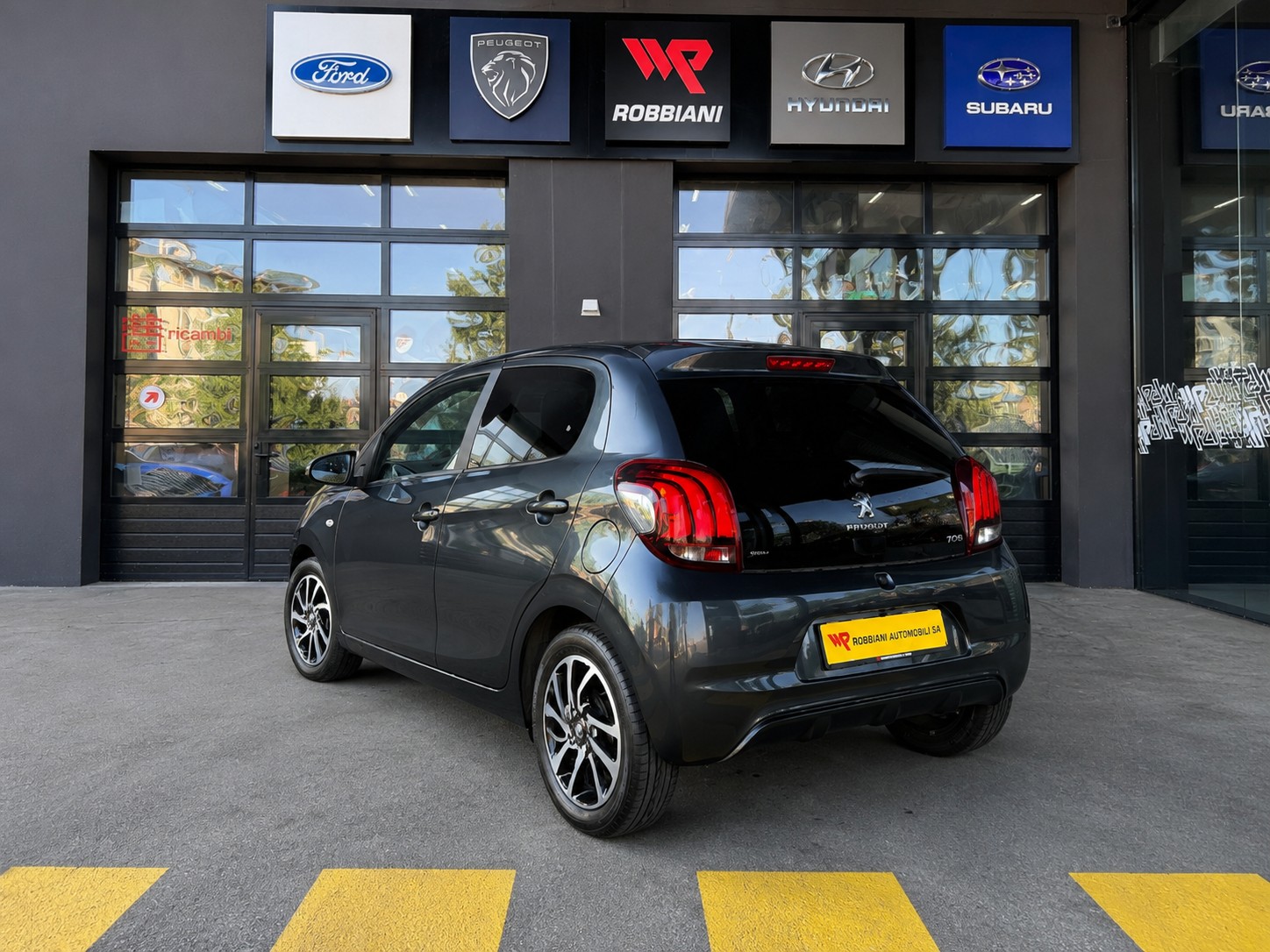 PEUGEOT 108 1.0 VTi Allure Top ETG-image-2