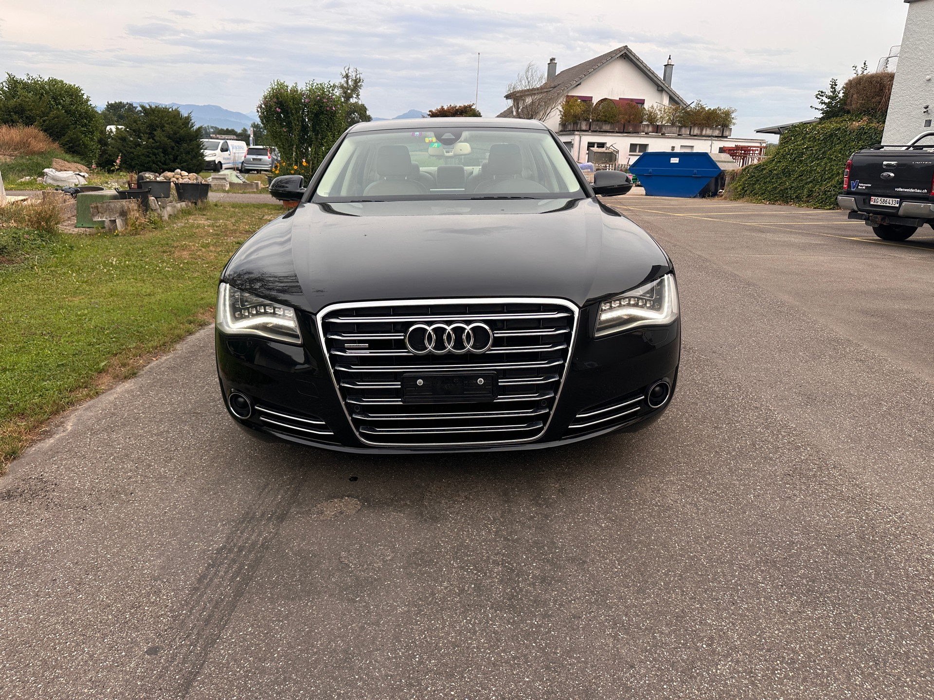 AUDI A8 4.2 FSI quattro tiptronic-image-11