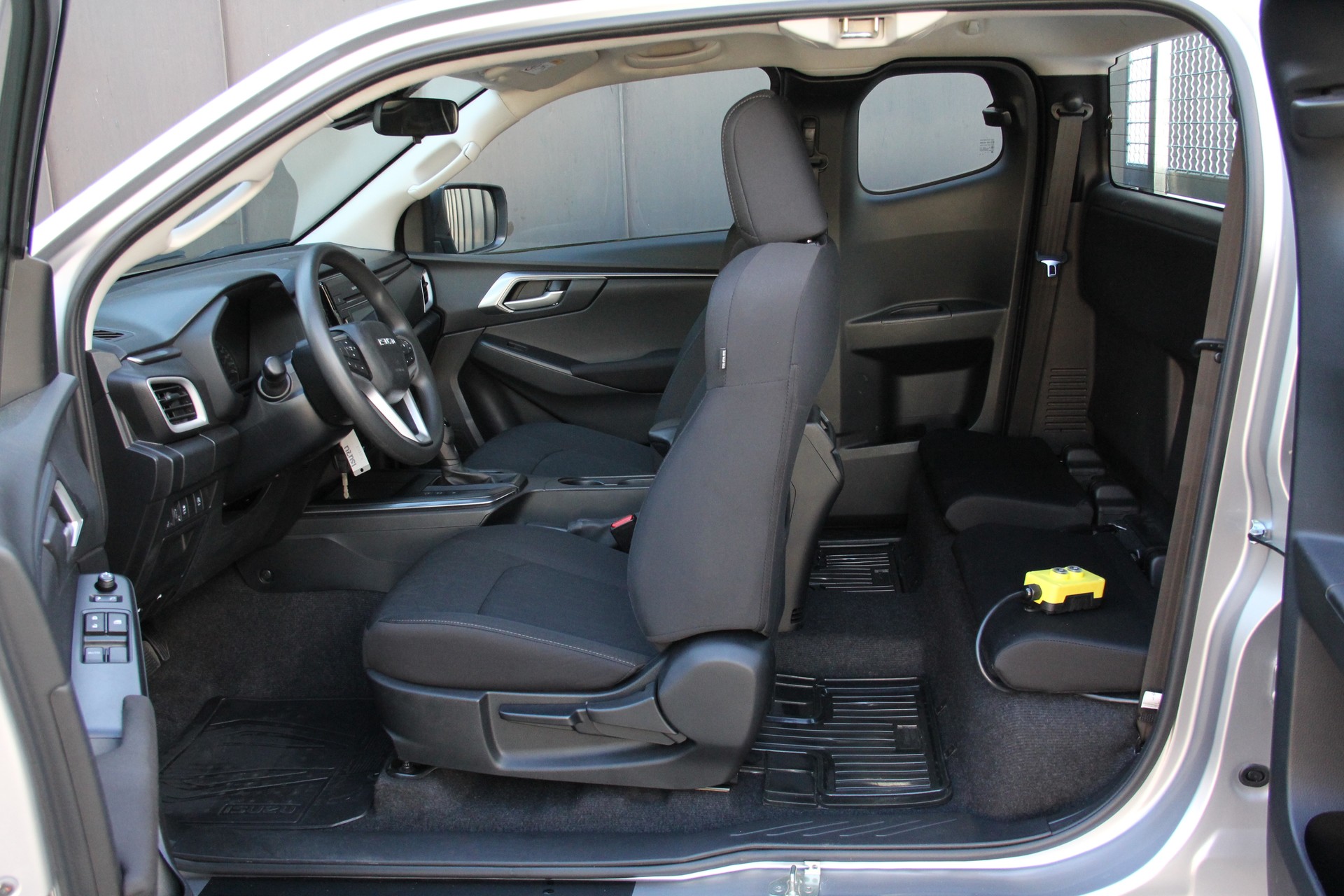 ISUZU D-MAX 1.9 SpaceCab N60B 4x4 AT **KIPPER-3-SEITEN** ANHÄNGERKUP.-3500Kg **5-JAHRE-WERKSGARANTIE** **AUTOMAT** *EDELSTAHL-BODEN*-image-10
