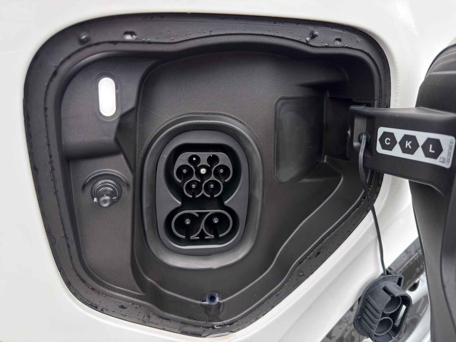 VW ID. Buzz Cargo Pro-image-13