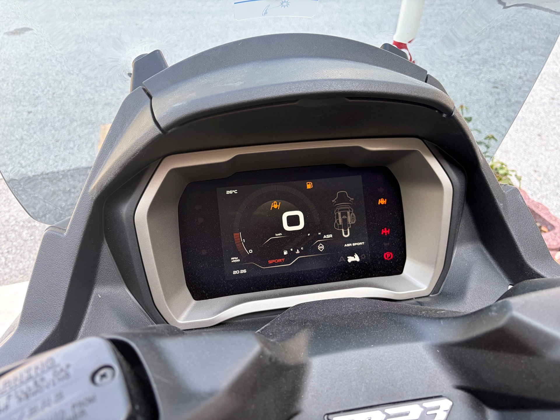 PIAGGIO MP3 400 RST-showroom-element-3