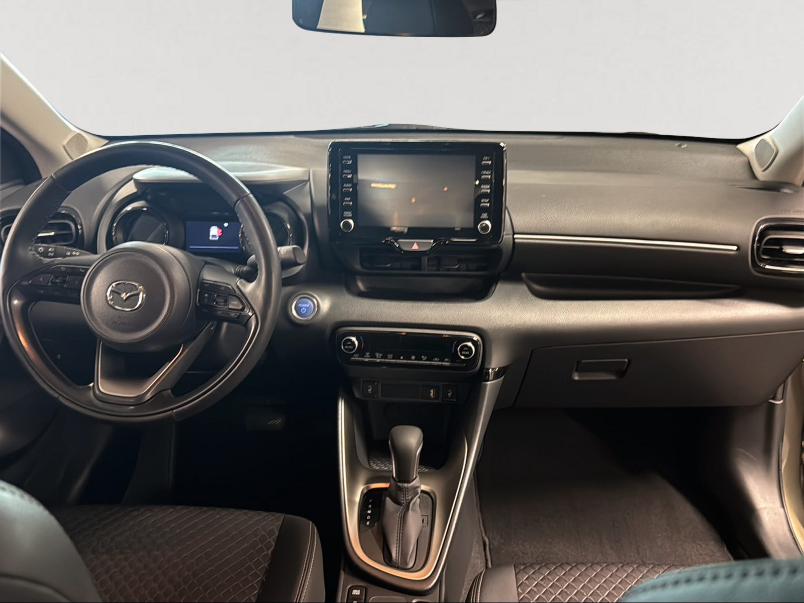 MAZDA 2 Hybrid Pure-image-25