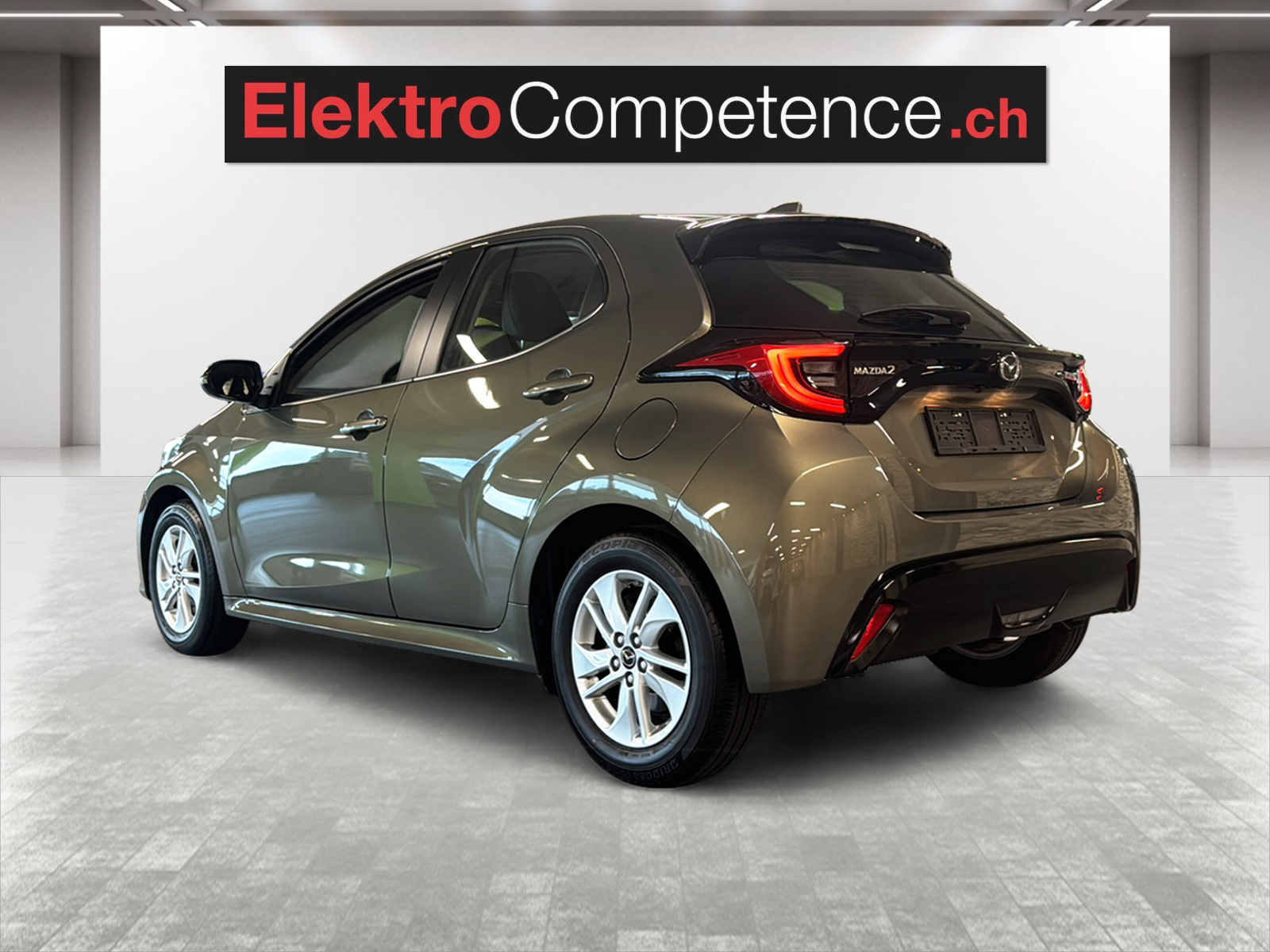 MAZDA 2 Hybrid Pure-showroom-element-3