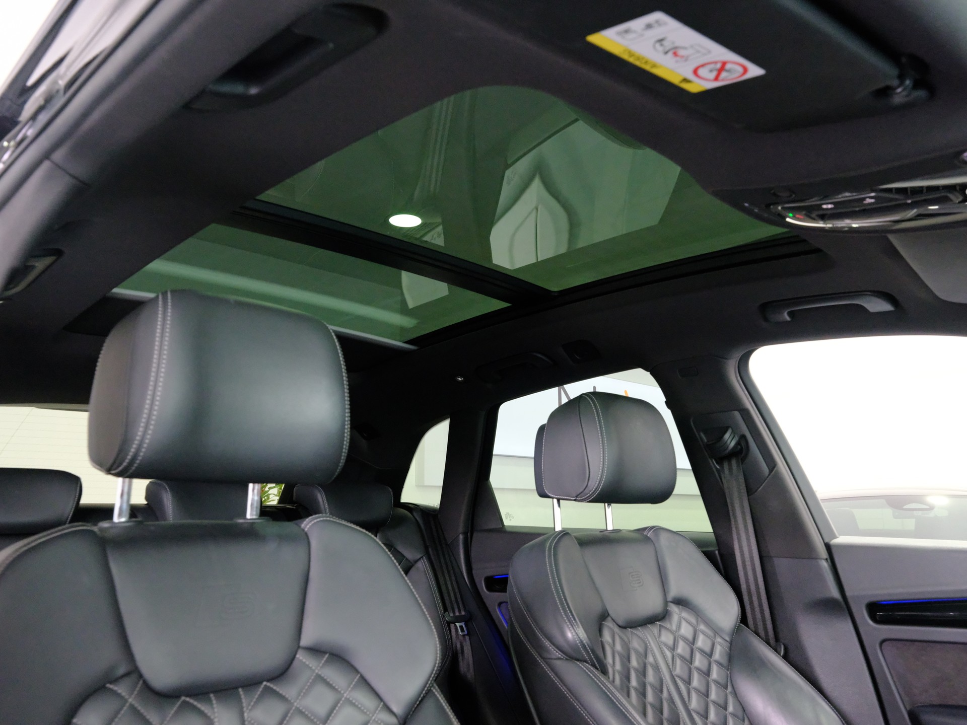 AUDI Q5 45 TFSI sport quattro S-tronic-image-16