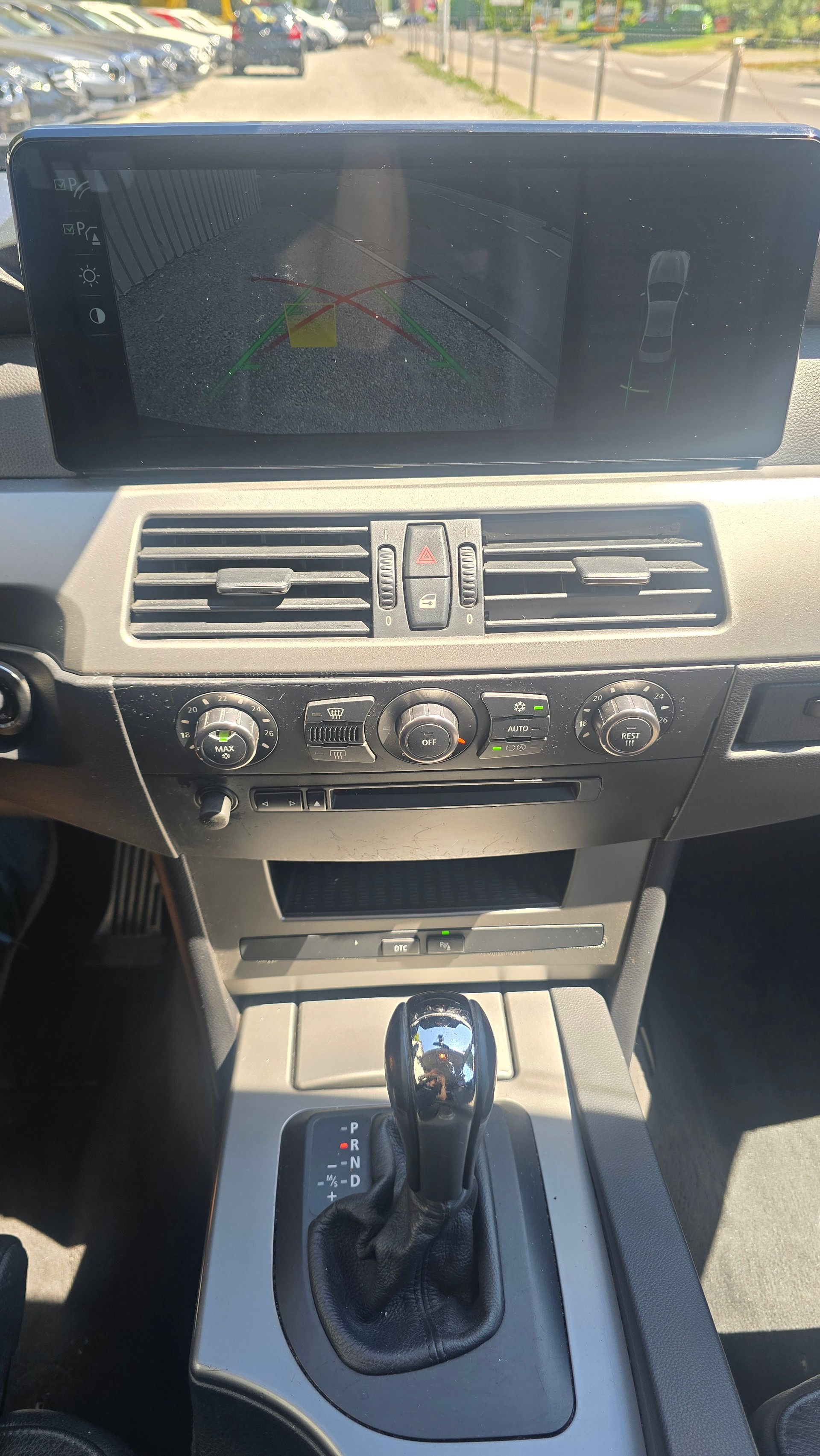 BMW 530xd Touring-image-14