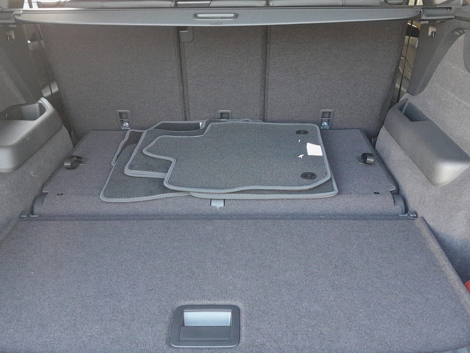 VW Tayron 2.0 TDI SCR R-Line United 4Motion DSG-image-12