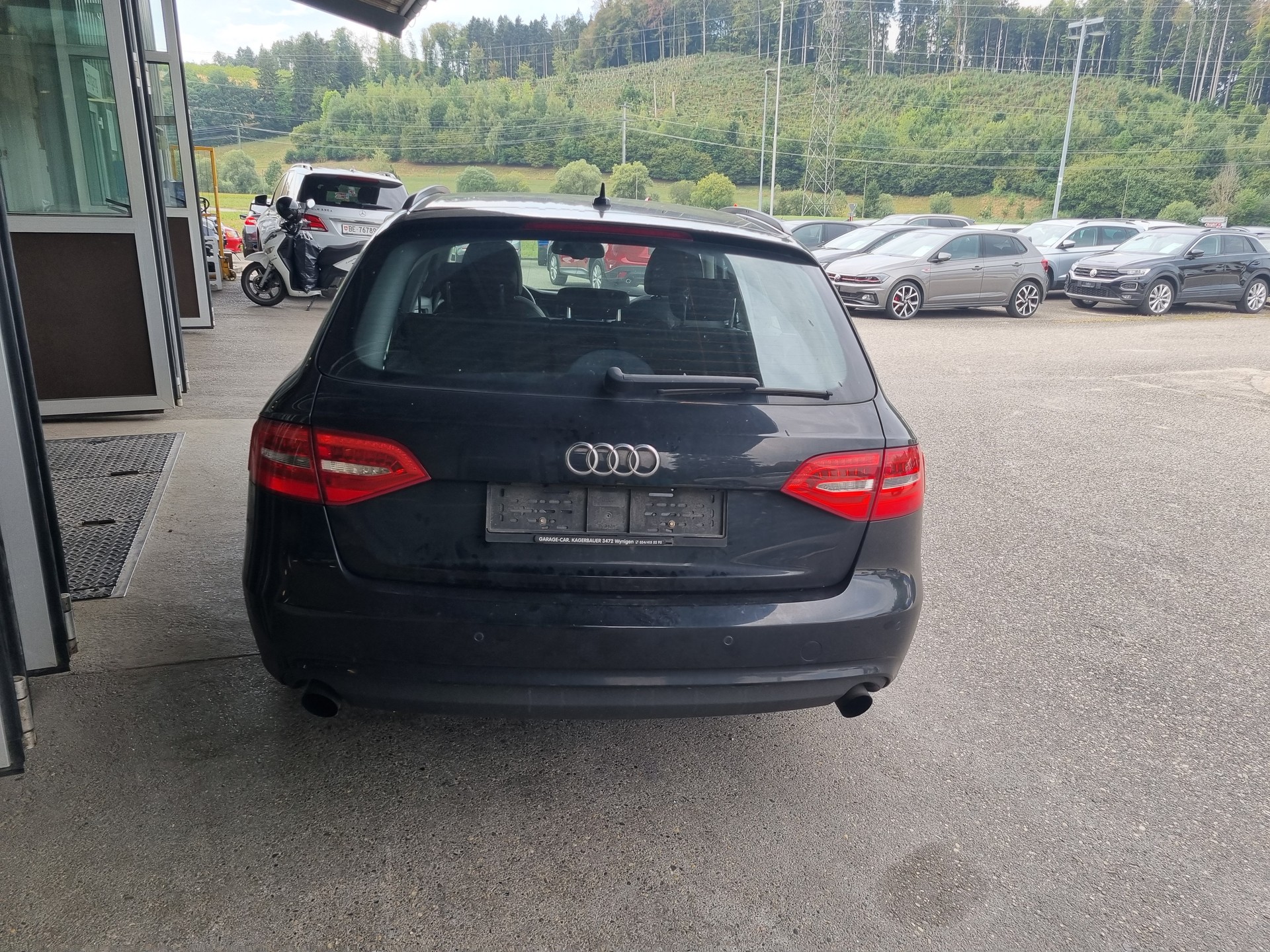 AUDI A4 Avant 1.8 TFSI-image-4