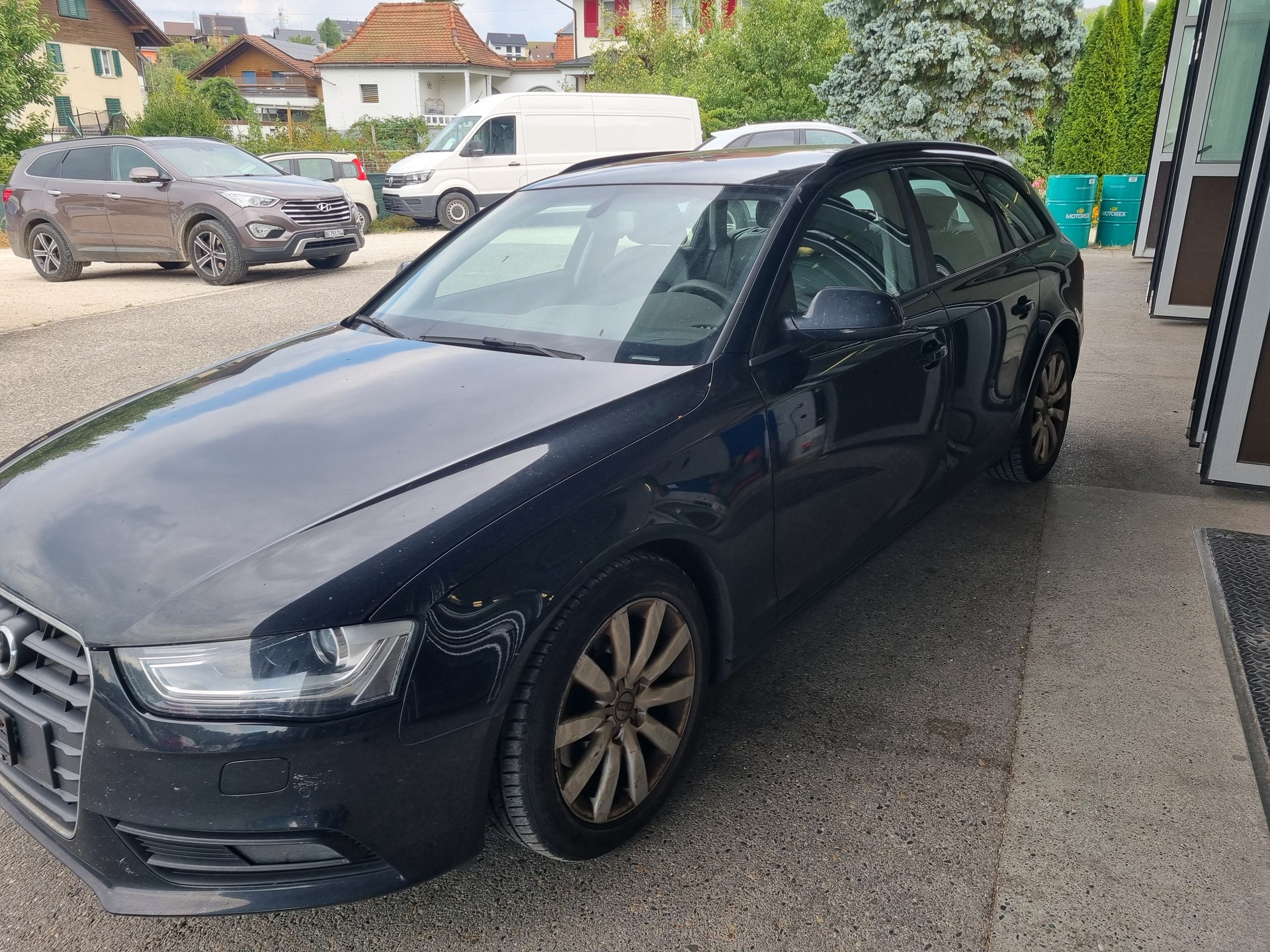 AUDI A4 Avant 1.8 TFSI-image-6