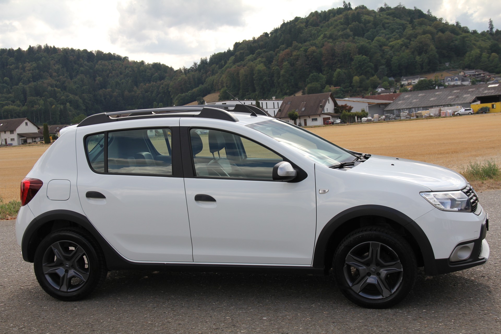 DACIA Sandero Tce 90 Stepway Unlimited Automatic-image-2
