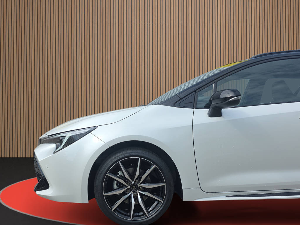 TOYOTA Corolla Touring Sports 2.0 HSD GR-Sport + e-CVT Automat-image-9