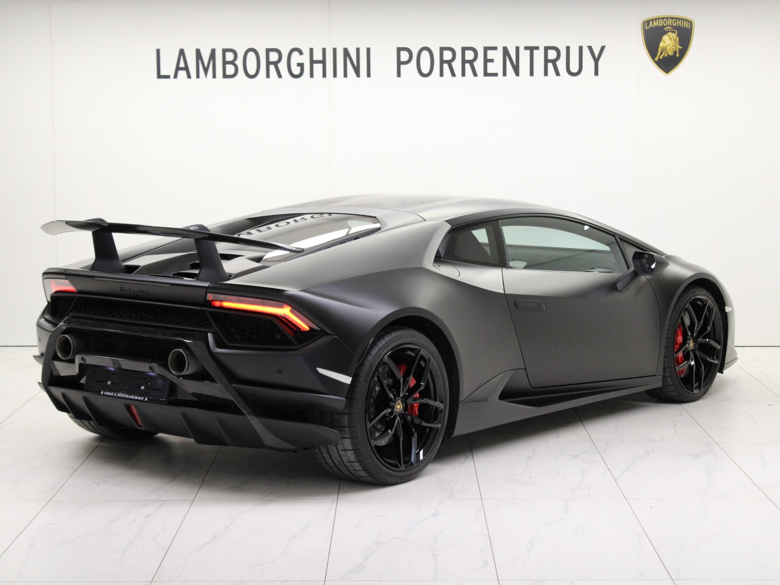 LAMBORGHINI Huracan LP640-4 Coupé Performante DCT-image-2