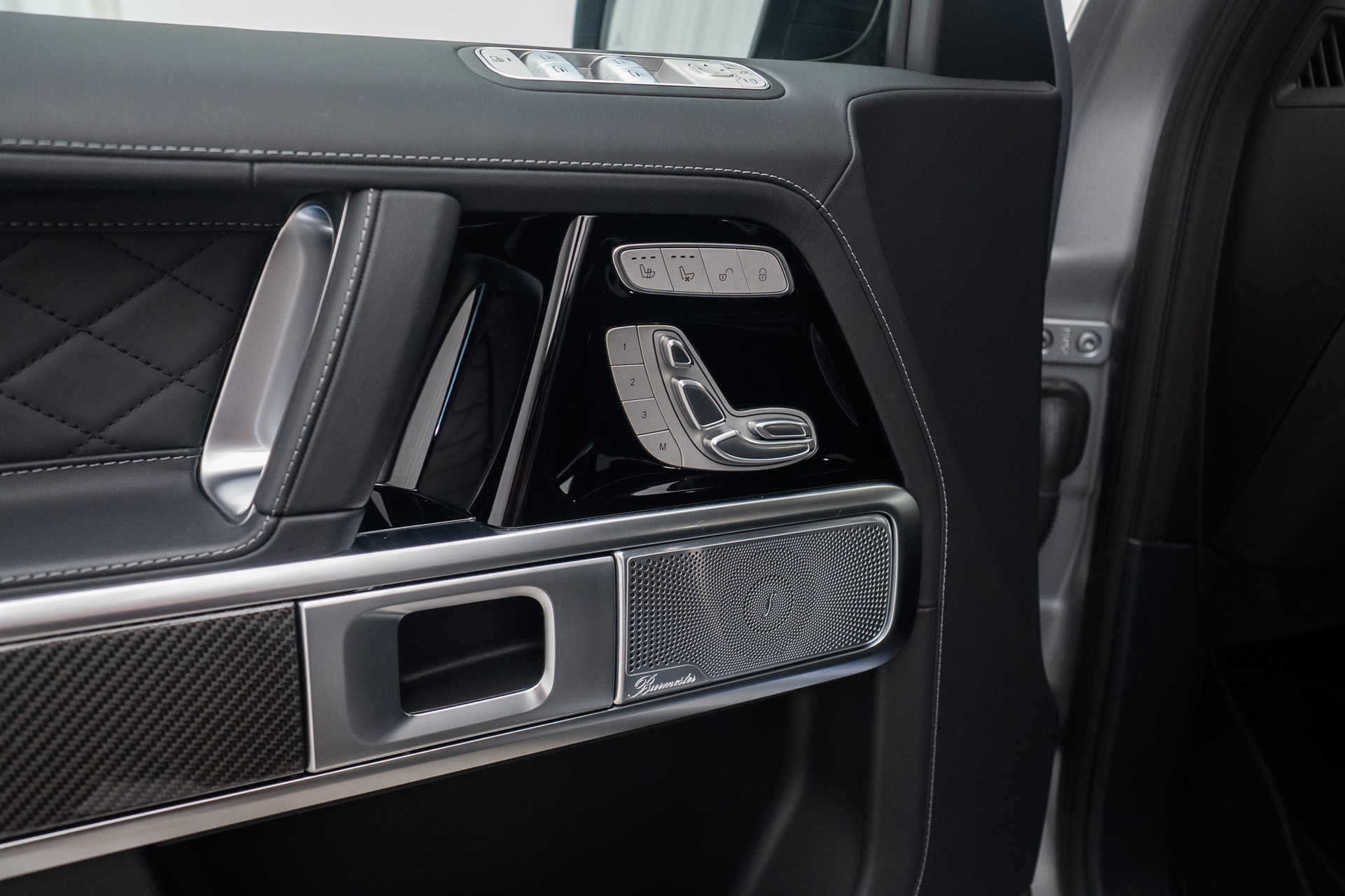 MERCEDES-BENZ G 63 AMG 9G-Tronic-image-8