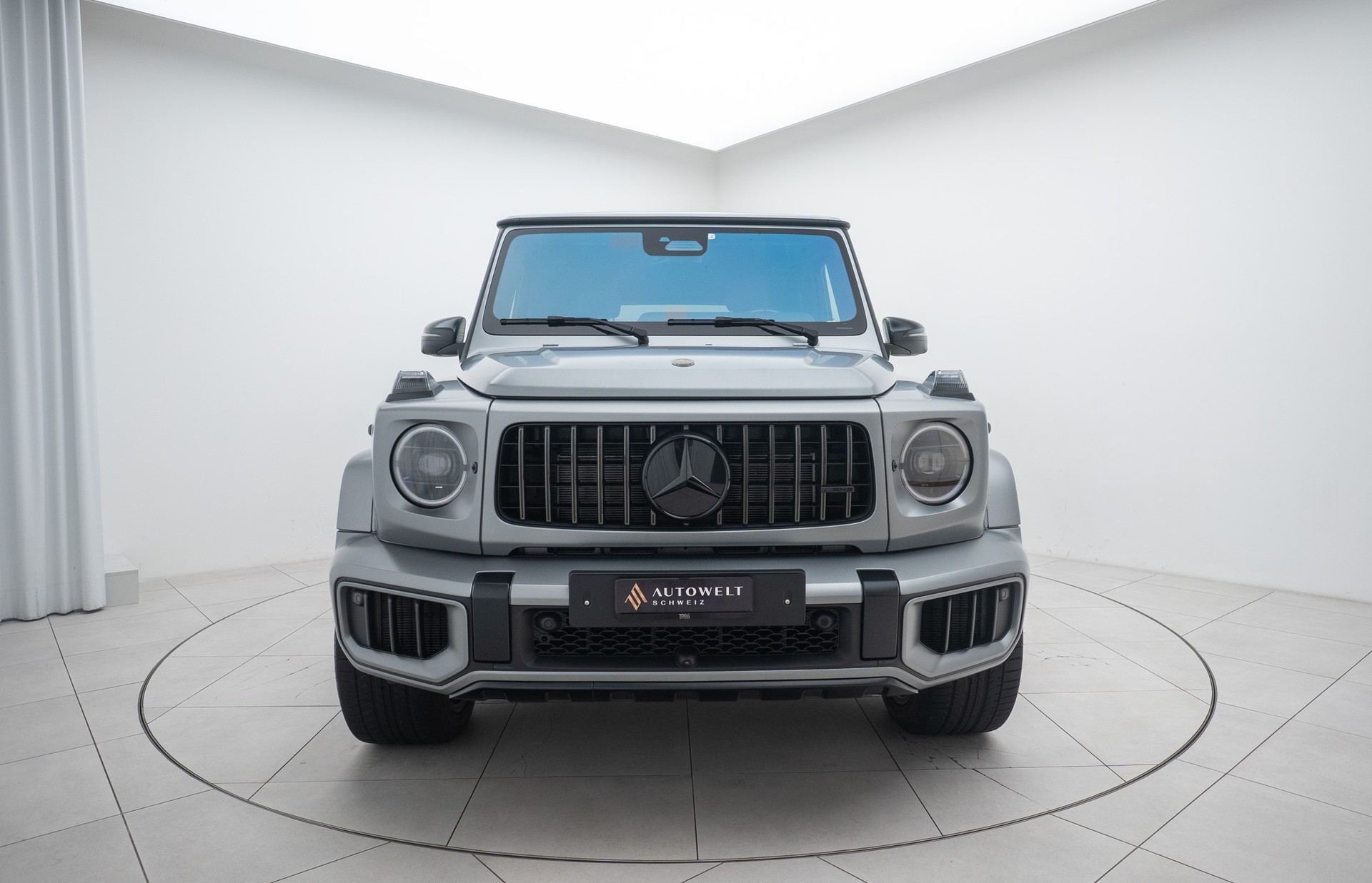 MERCEDES-BENZ G 63 AMG 9G-Tronic-image-4