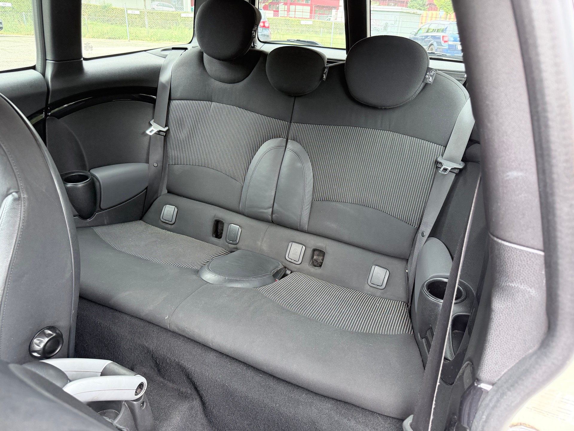 MINI Clubman Cooper S-image-8